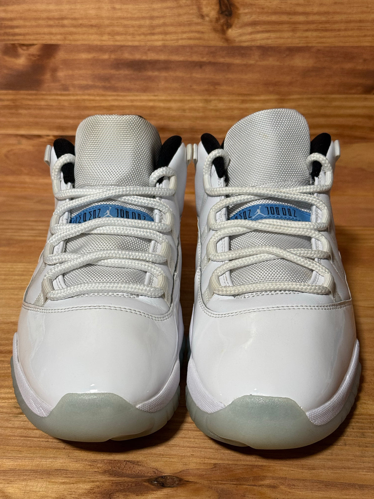Jordan 11 Retro Low Legend Blue