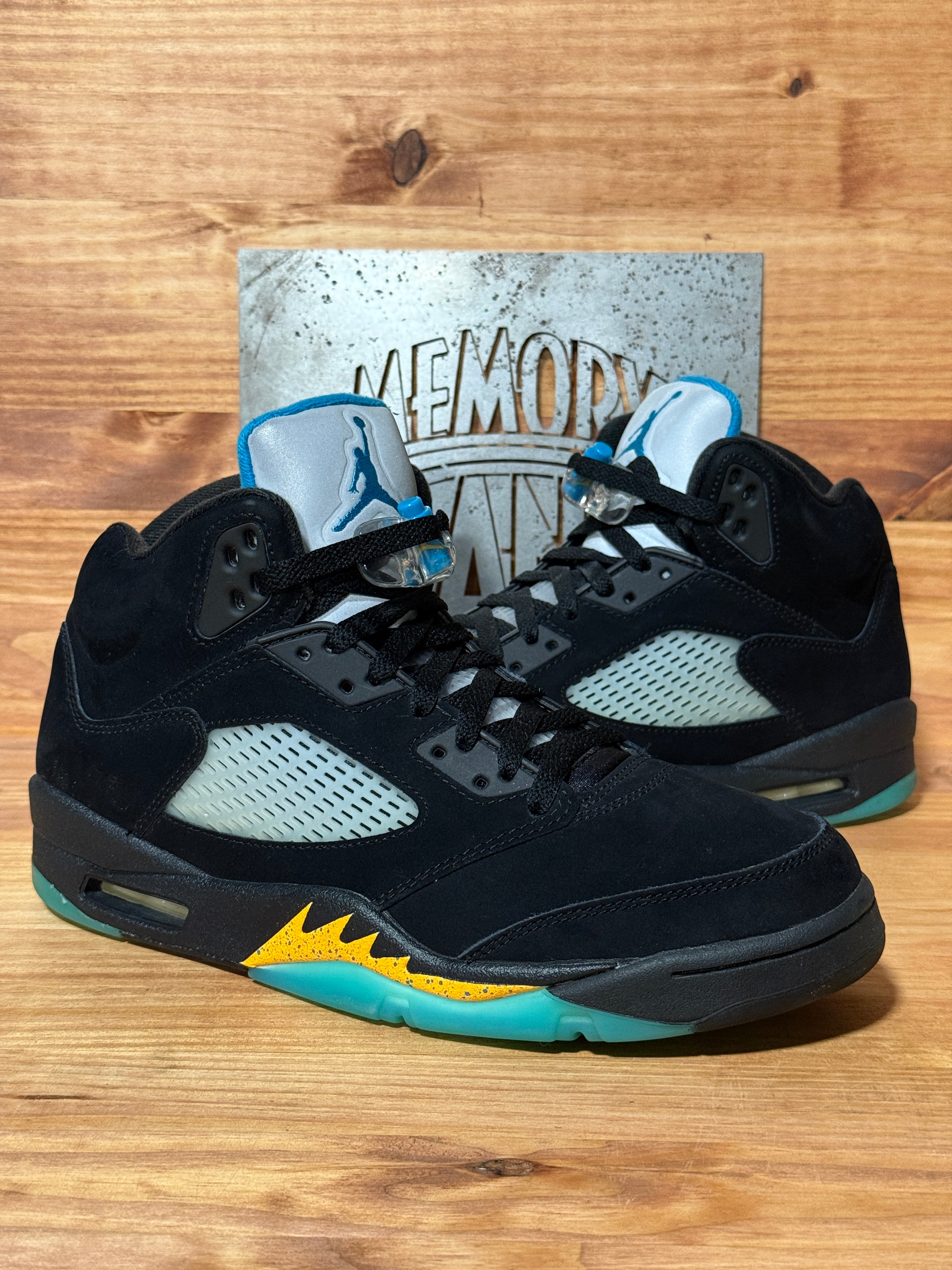 Jordan 5 Retro Aqua