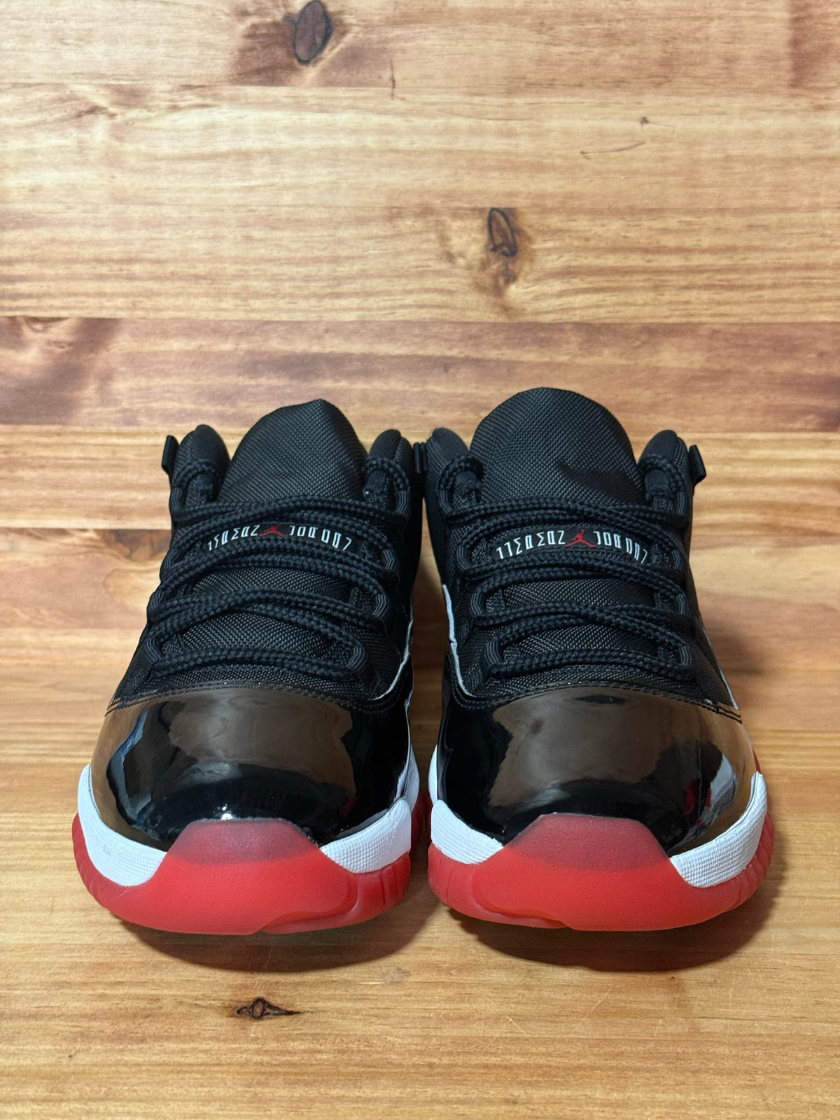 Jordan 11 Retro Low Bred (2025) - Size 10