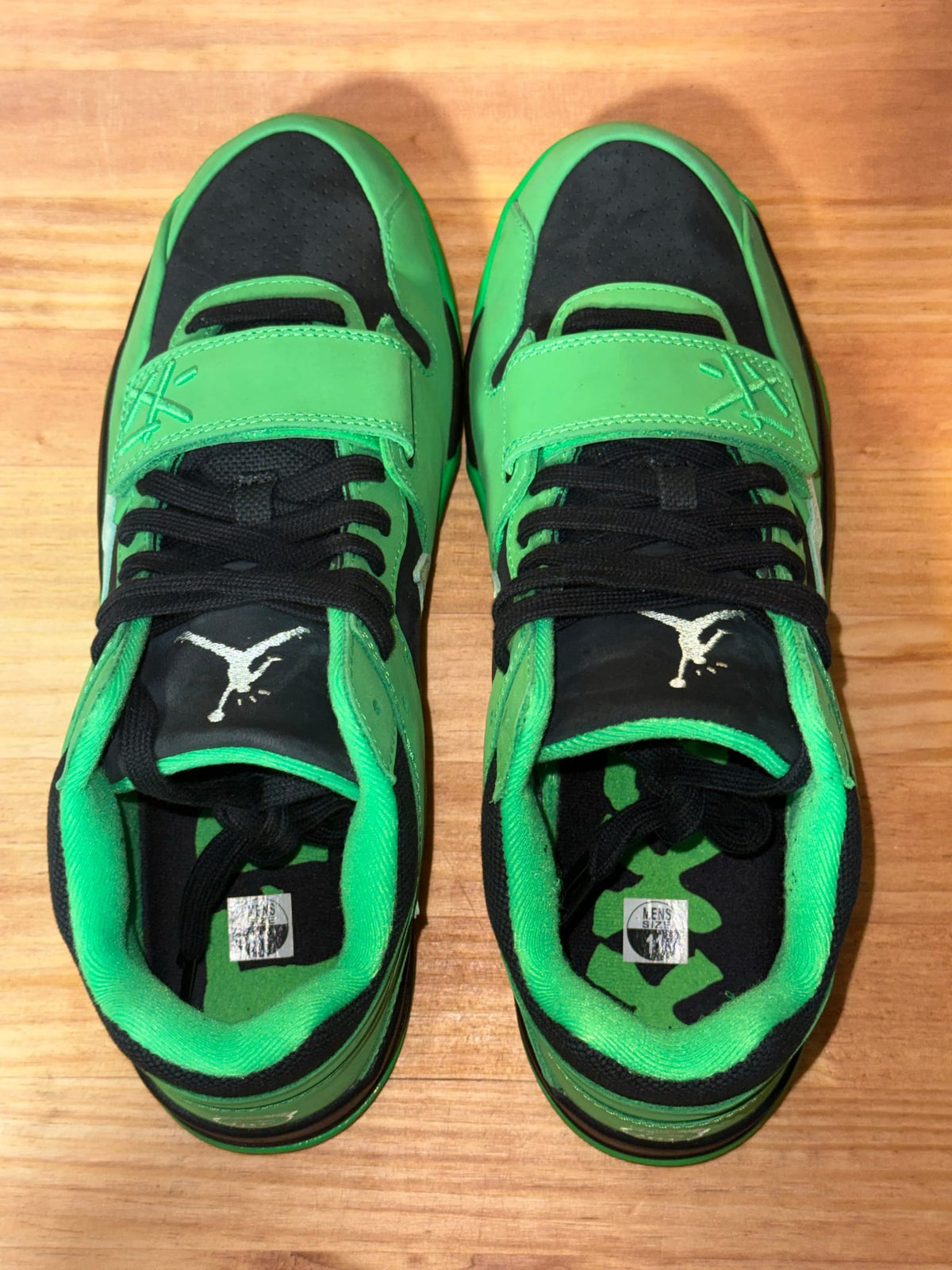 Jordan CJ1 T-Rexx Travis Scott Green Spark - Size 11