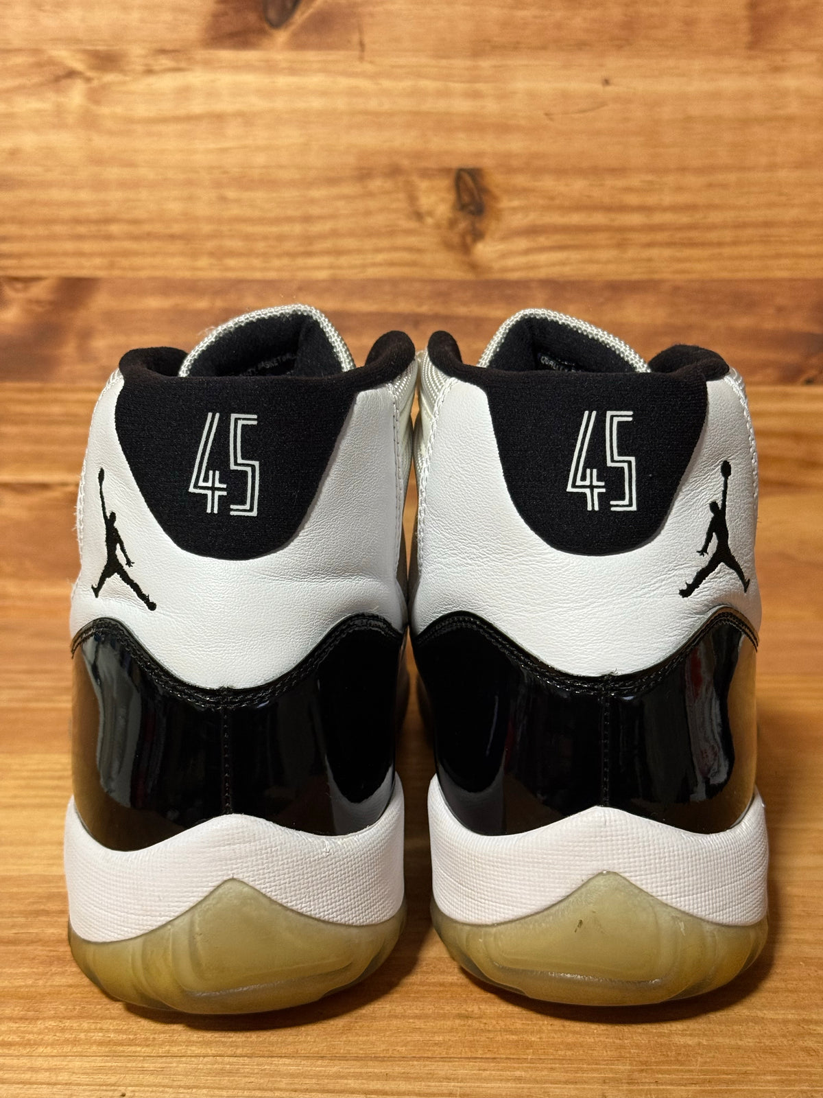 Jordan 11 Retro Concord (2018)