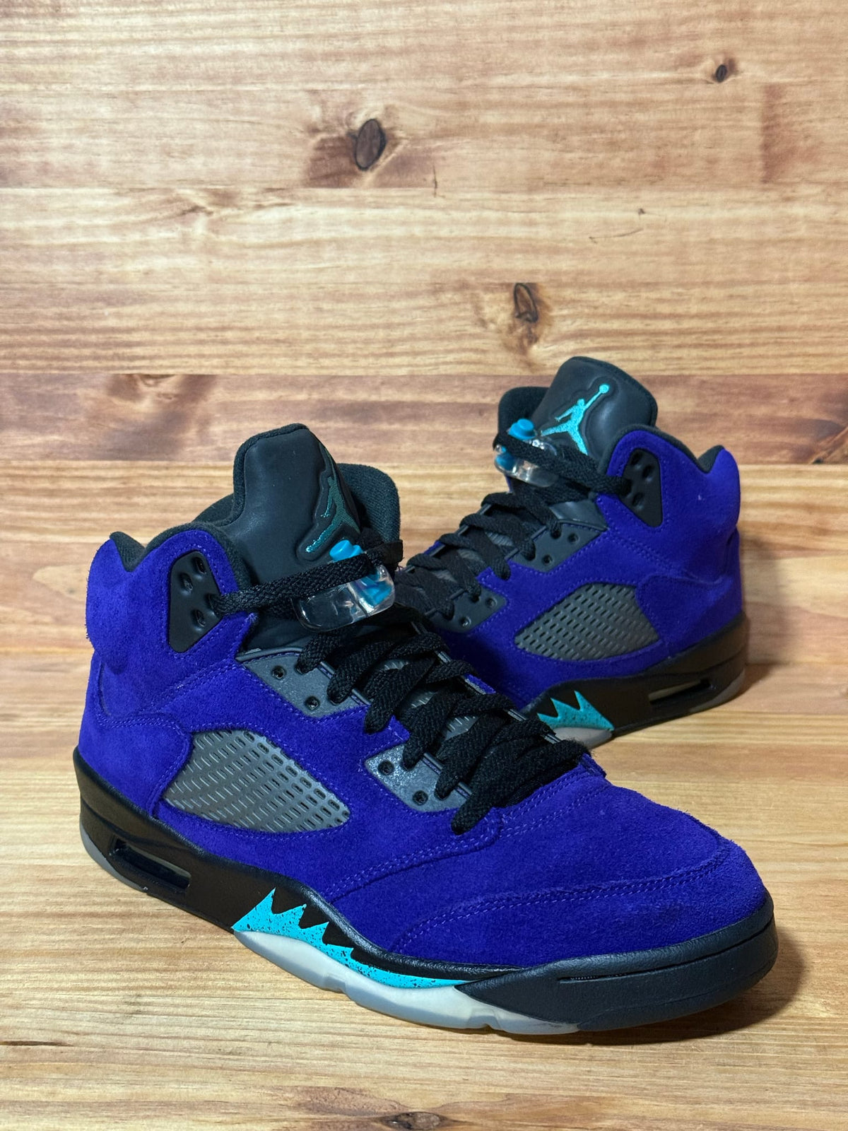 Jordan 5 Retro Alternate Grape - Size 8.5