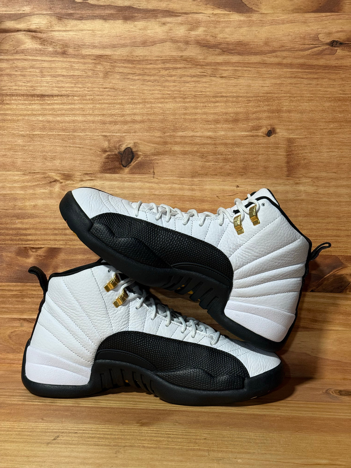 Jordan 12 Retro Taxi (2025) - Size 10