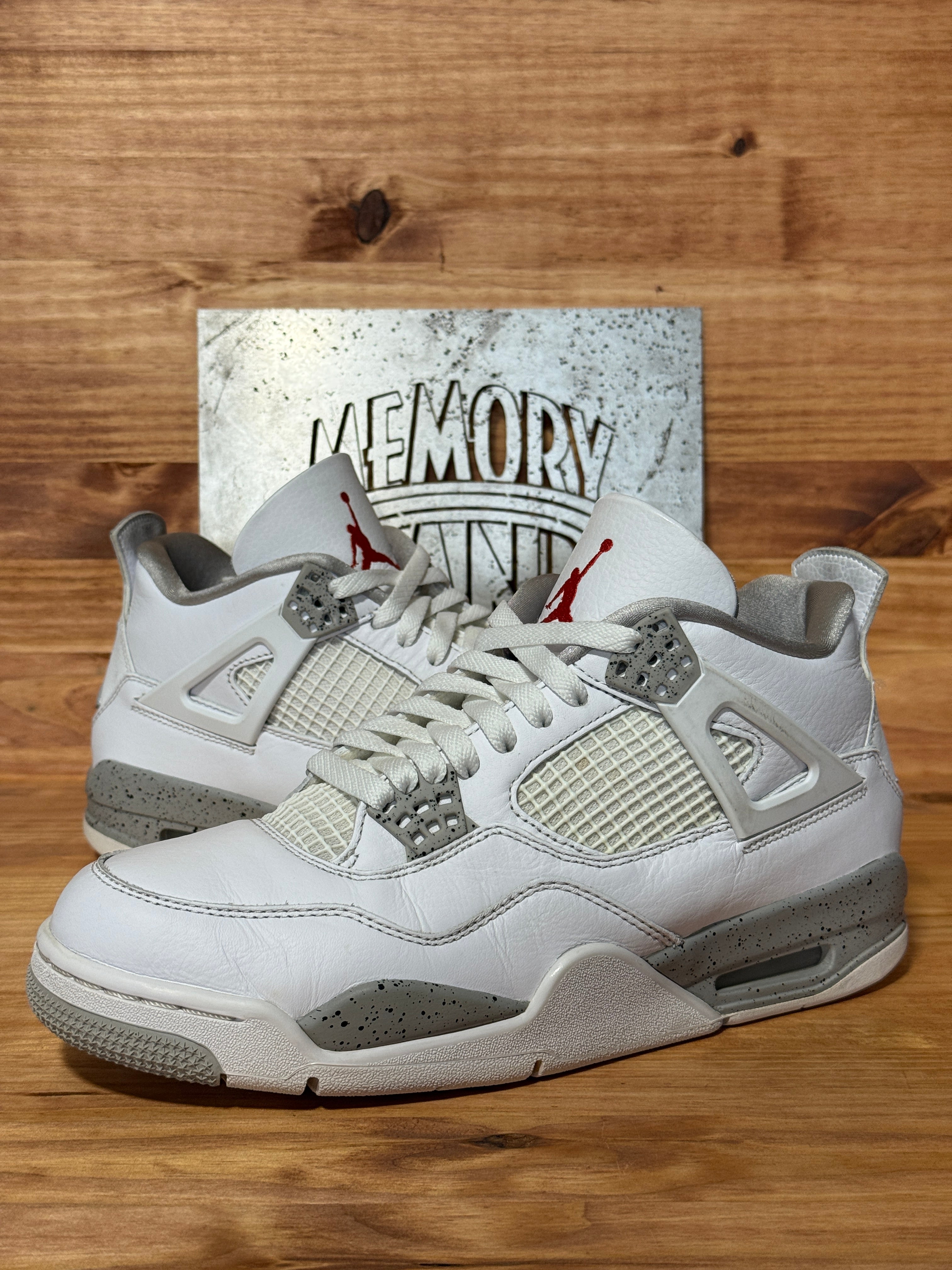 Jordan 4 Retro White Oreo (2021)