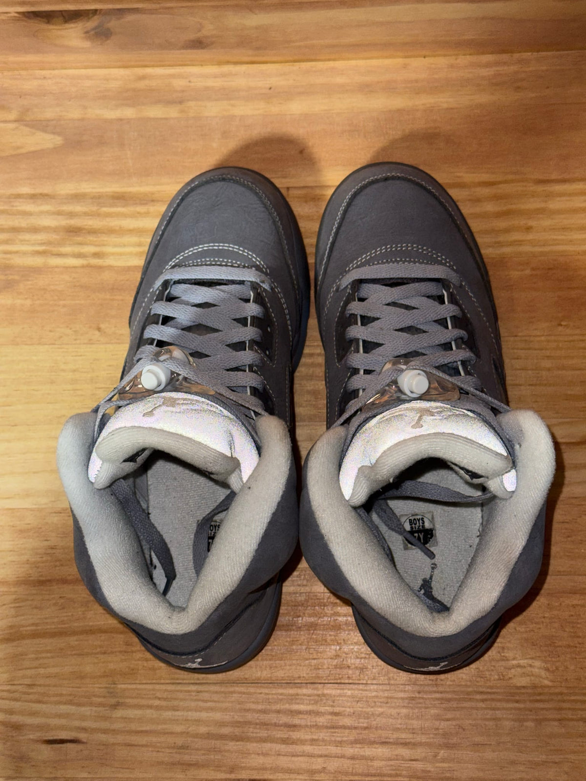 Jordan 5 Retro Wolf Grey (2026) (GS) - Size 7Y