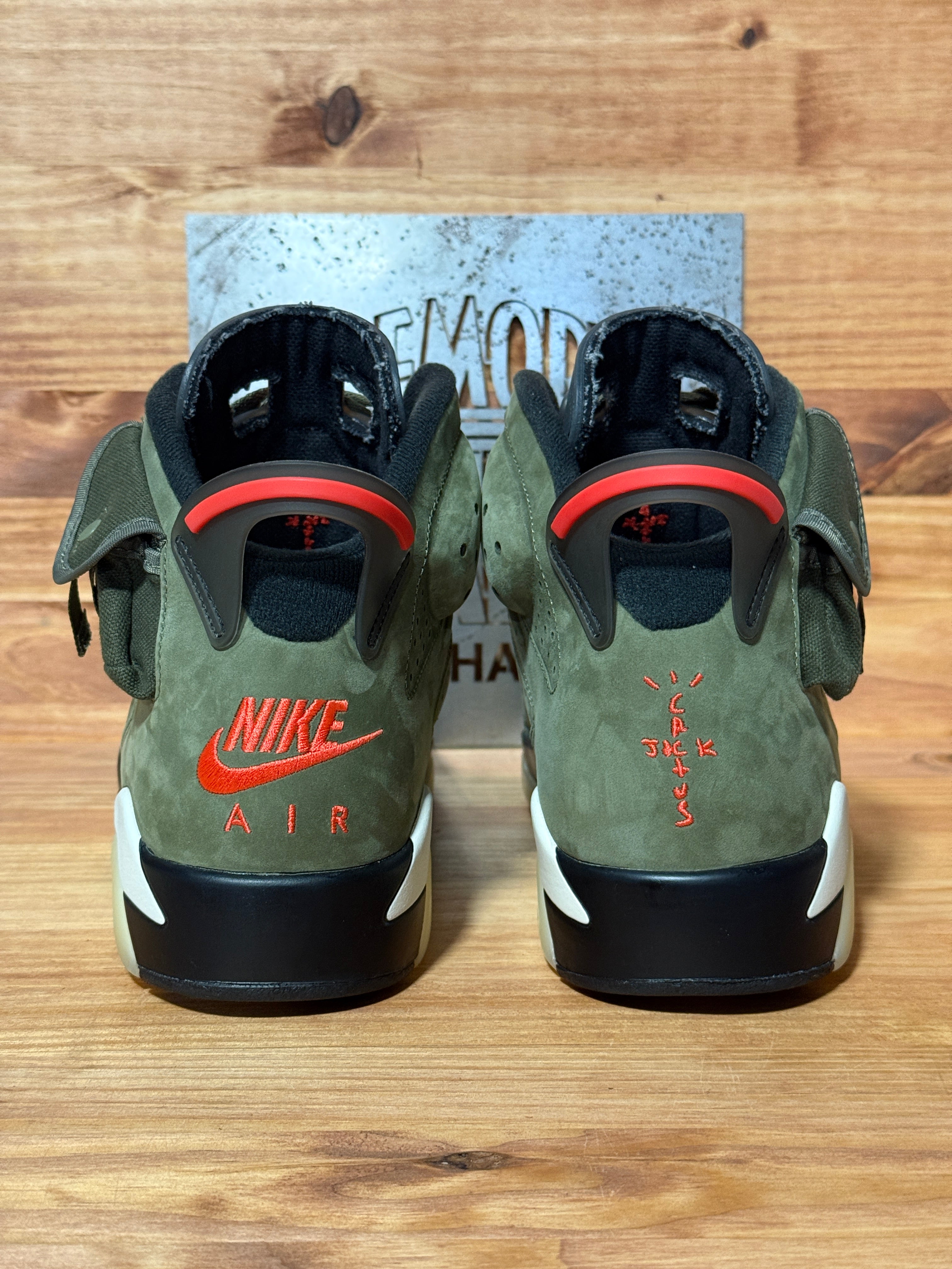Jordan 6 Retro Travis Scott