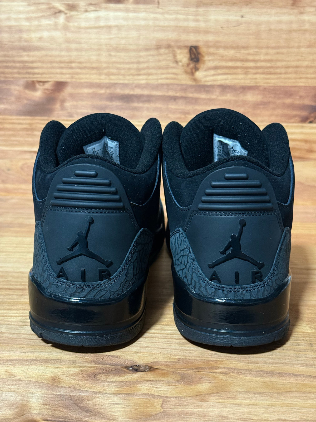 Jordan 3 Retro Black Cat (2025)