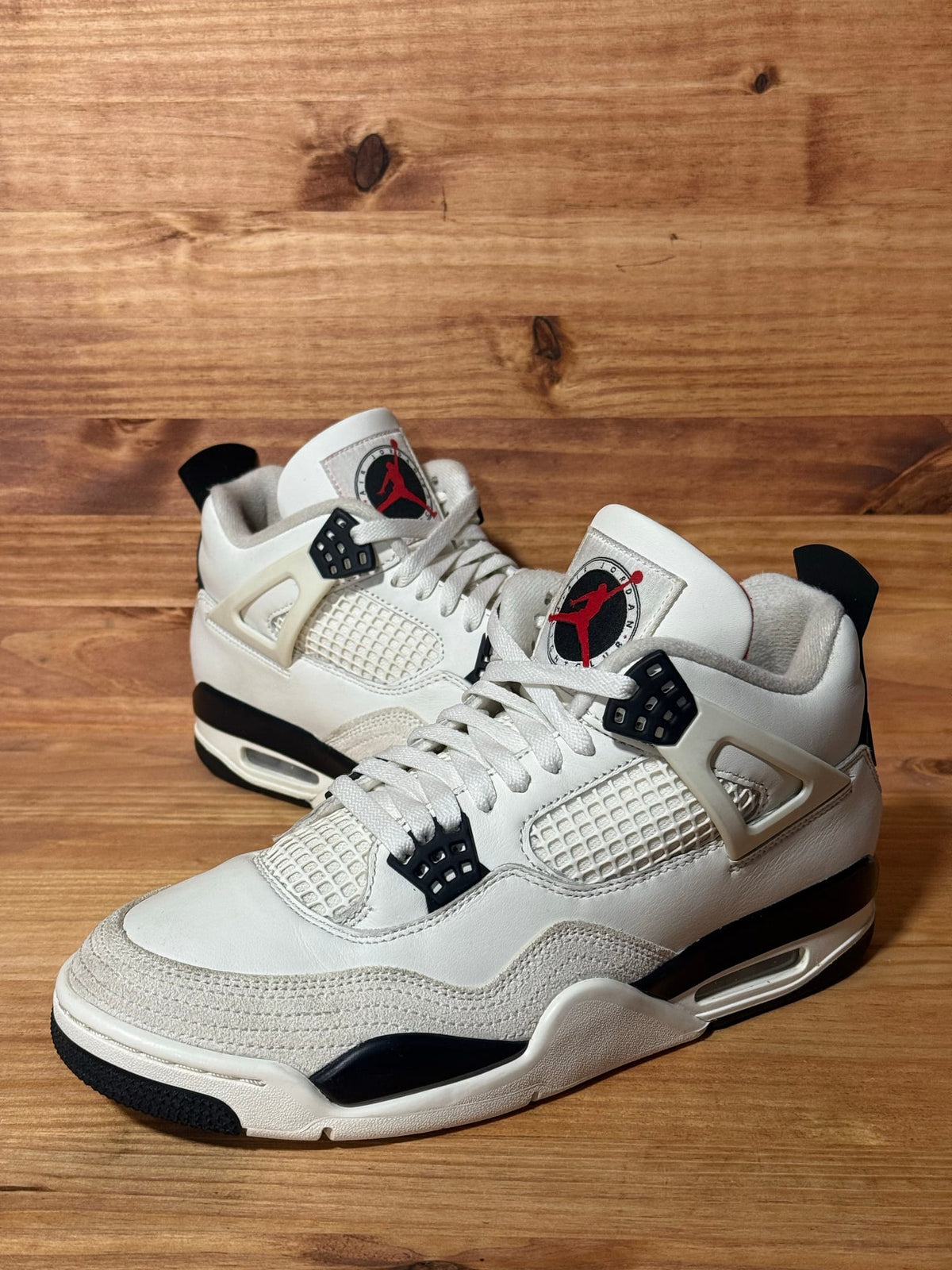 Jordan 4 Retro OG Flight Club - Size 10