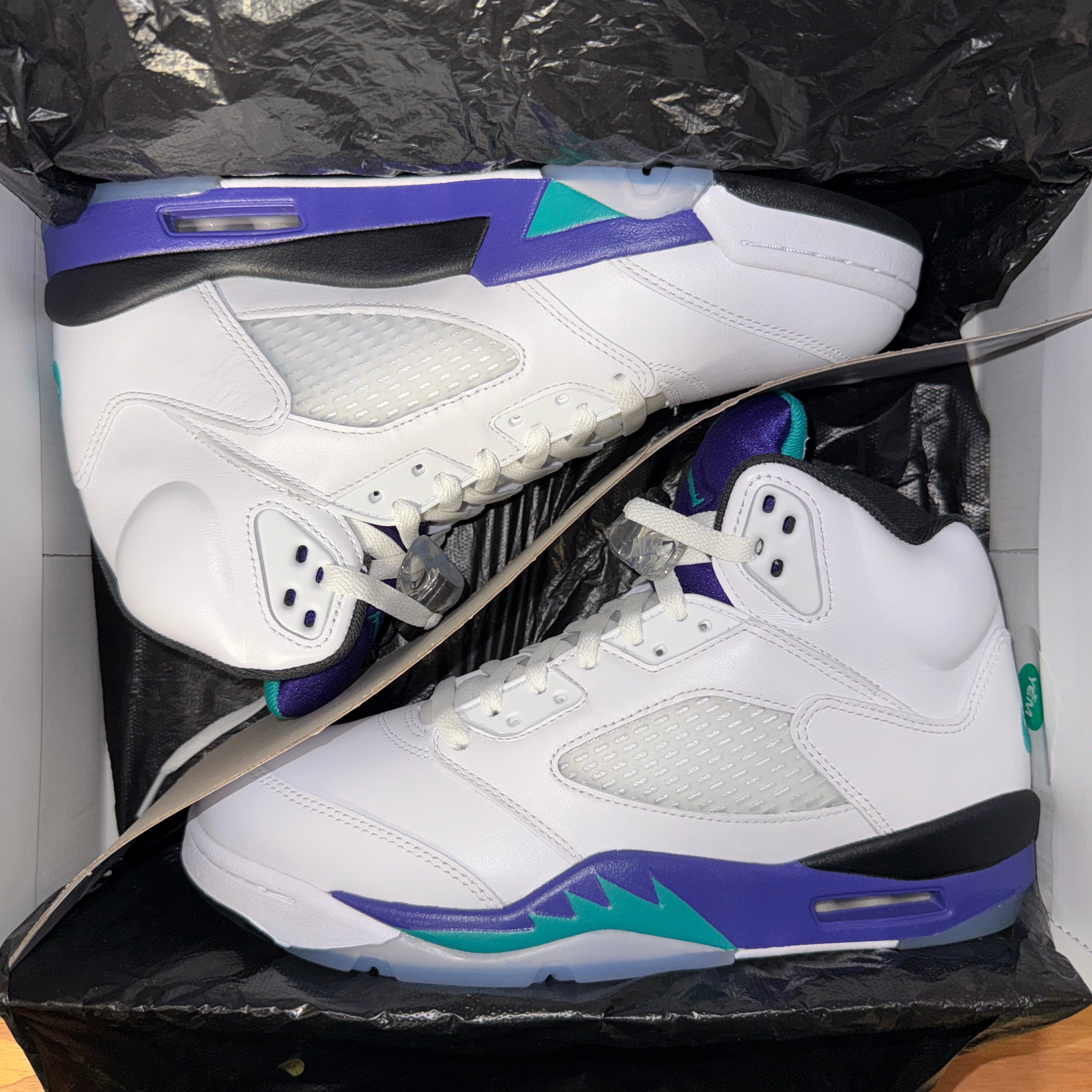 Jordan 5 Retro Grape (2025)