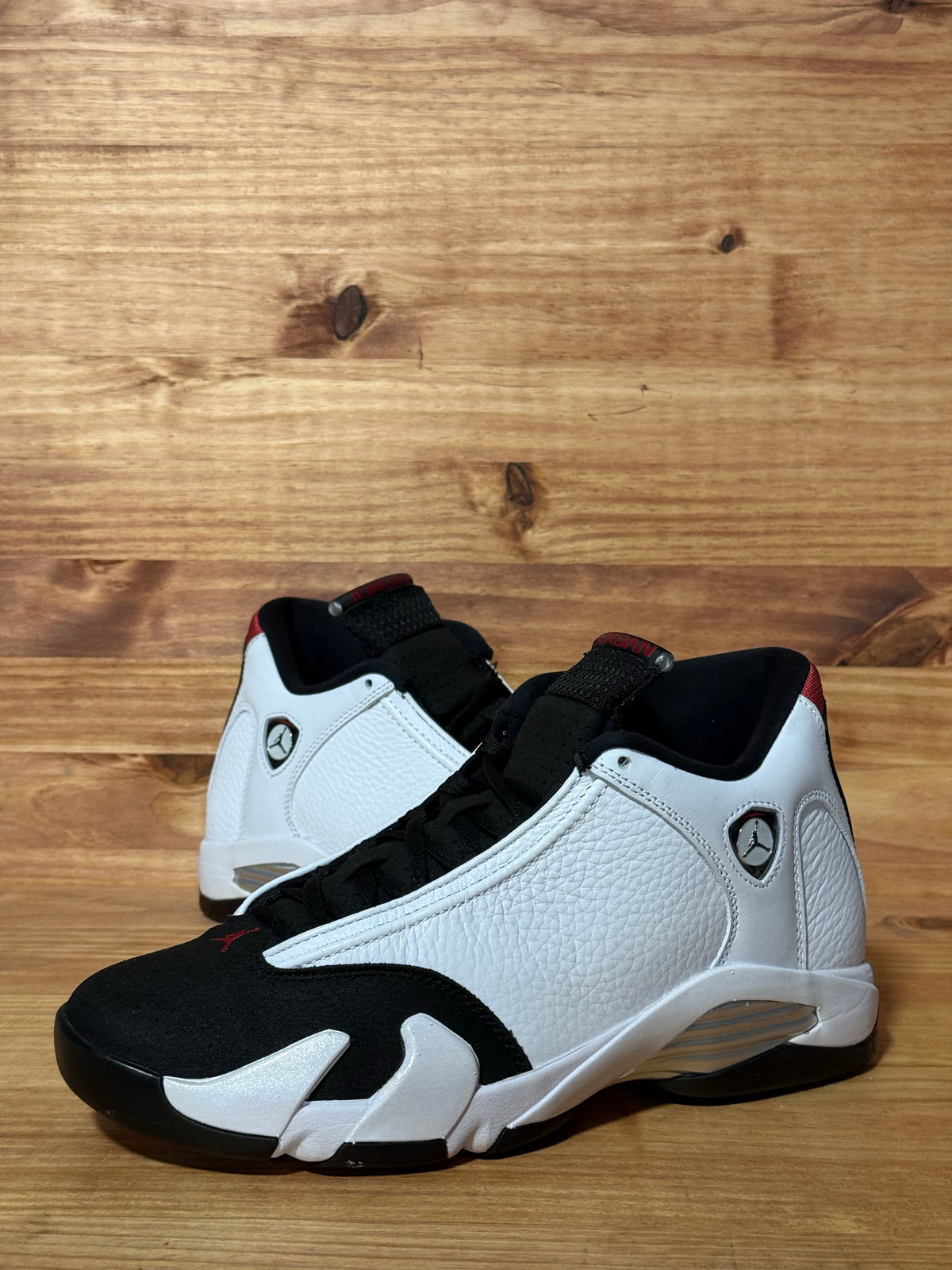 Jordan 14 Retro Black Toe (2024)