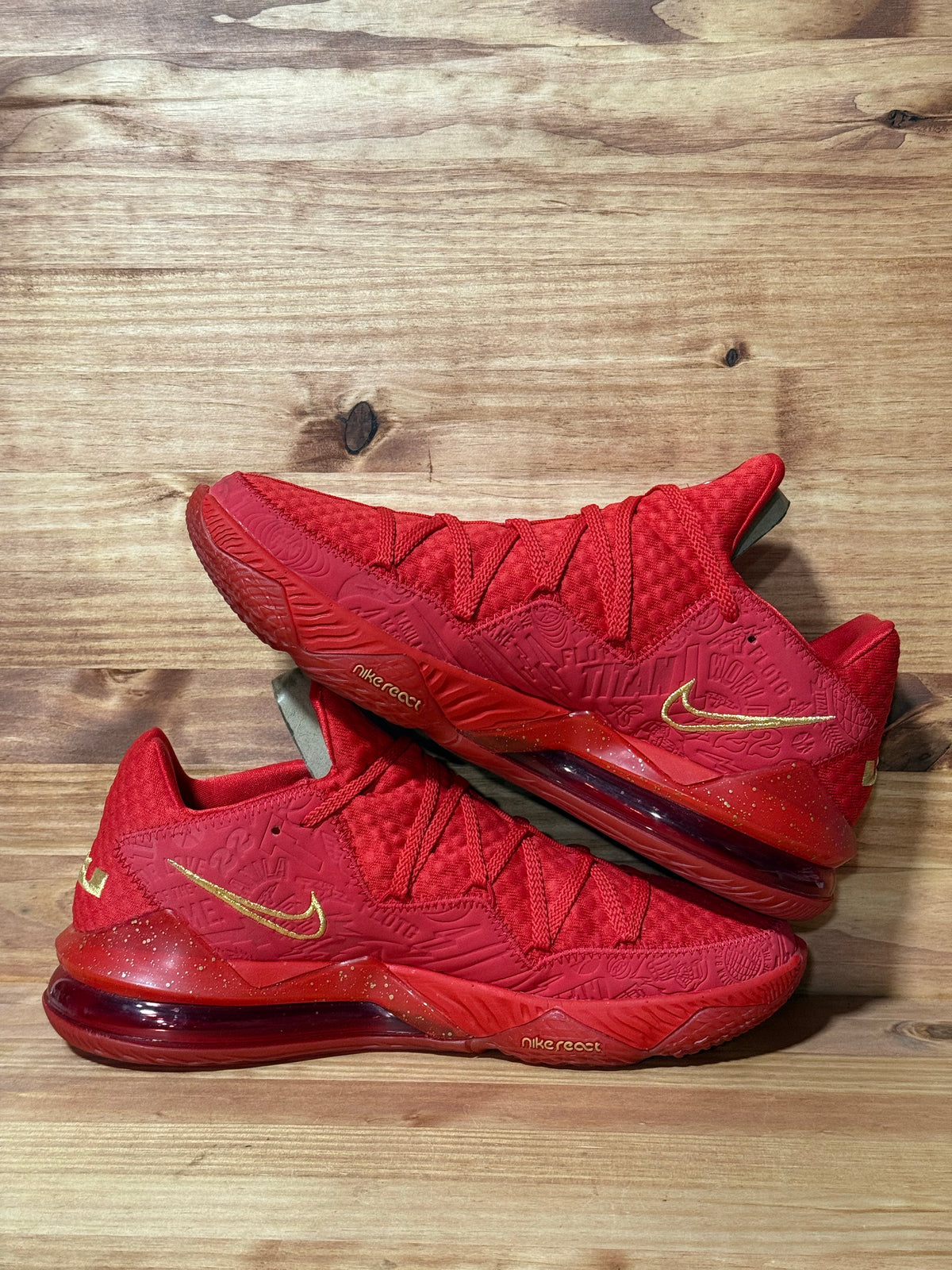 Nike LeBron 17 Low Titan