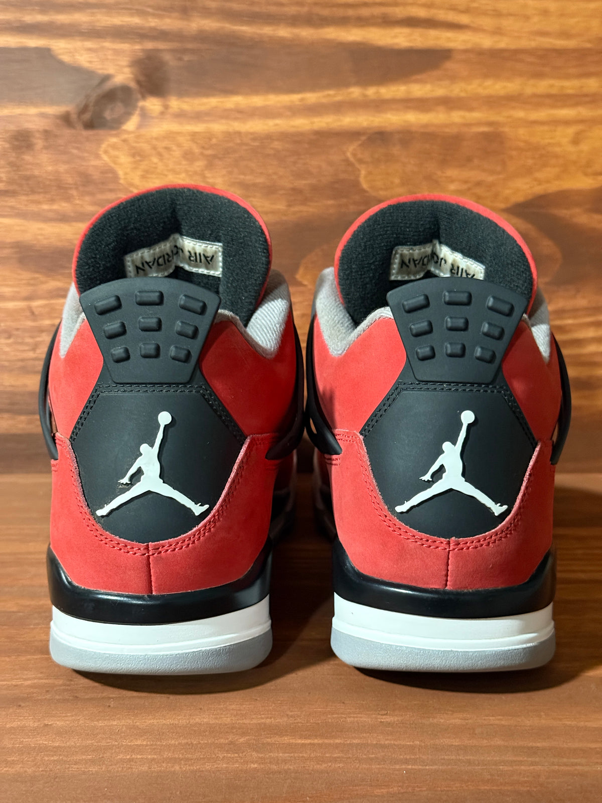 Jordan 4 Retro Toro Bravo (2026)