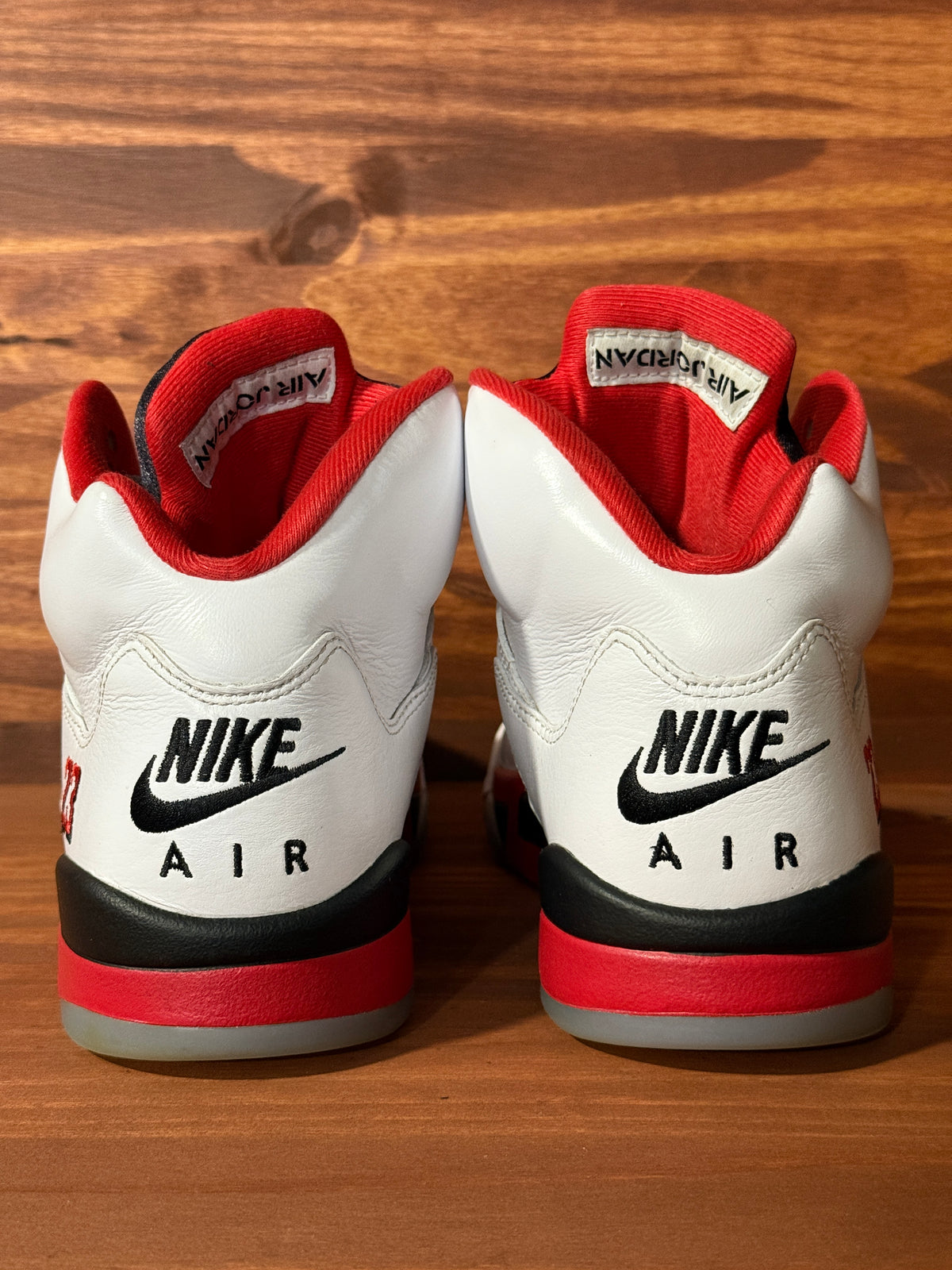 Jordan 5 Retro Fire Red Black Tongue (2025)