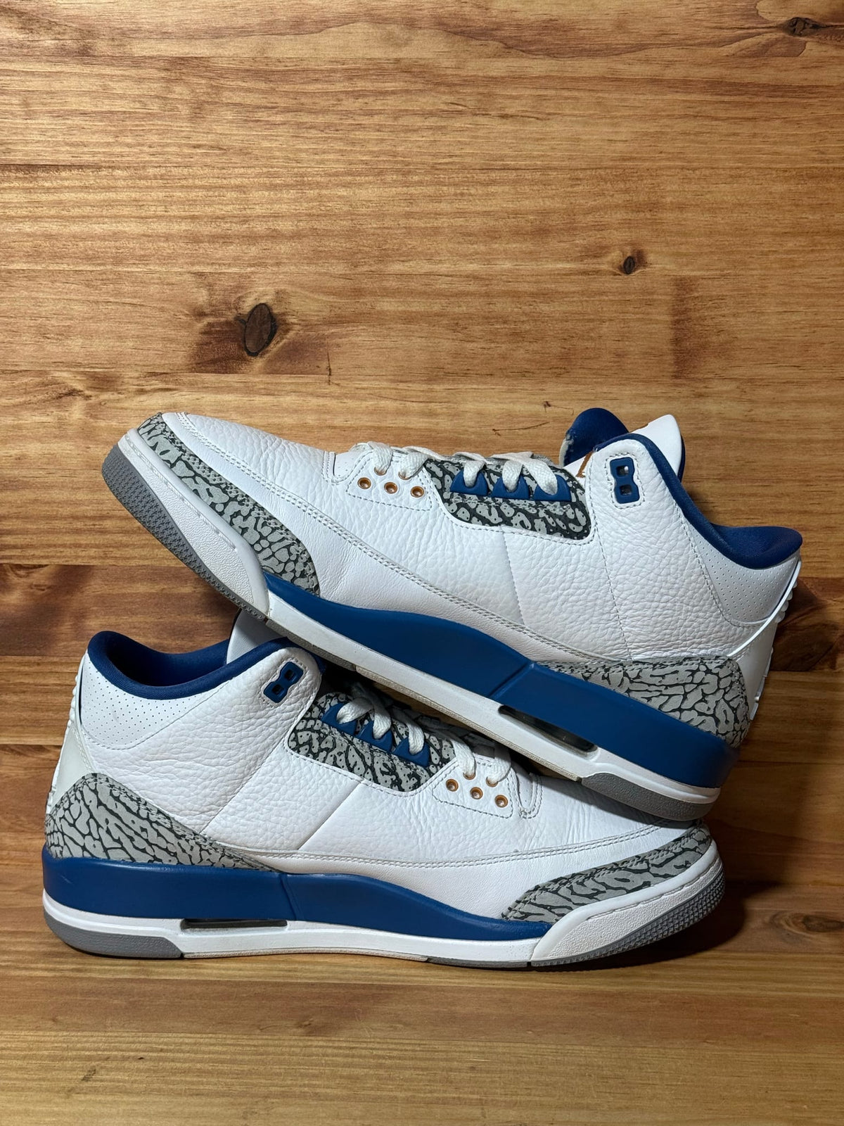 Jordan 3 Retro Wizards - Size 11.5