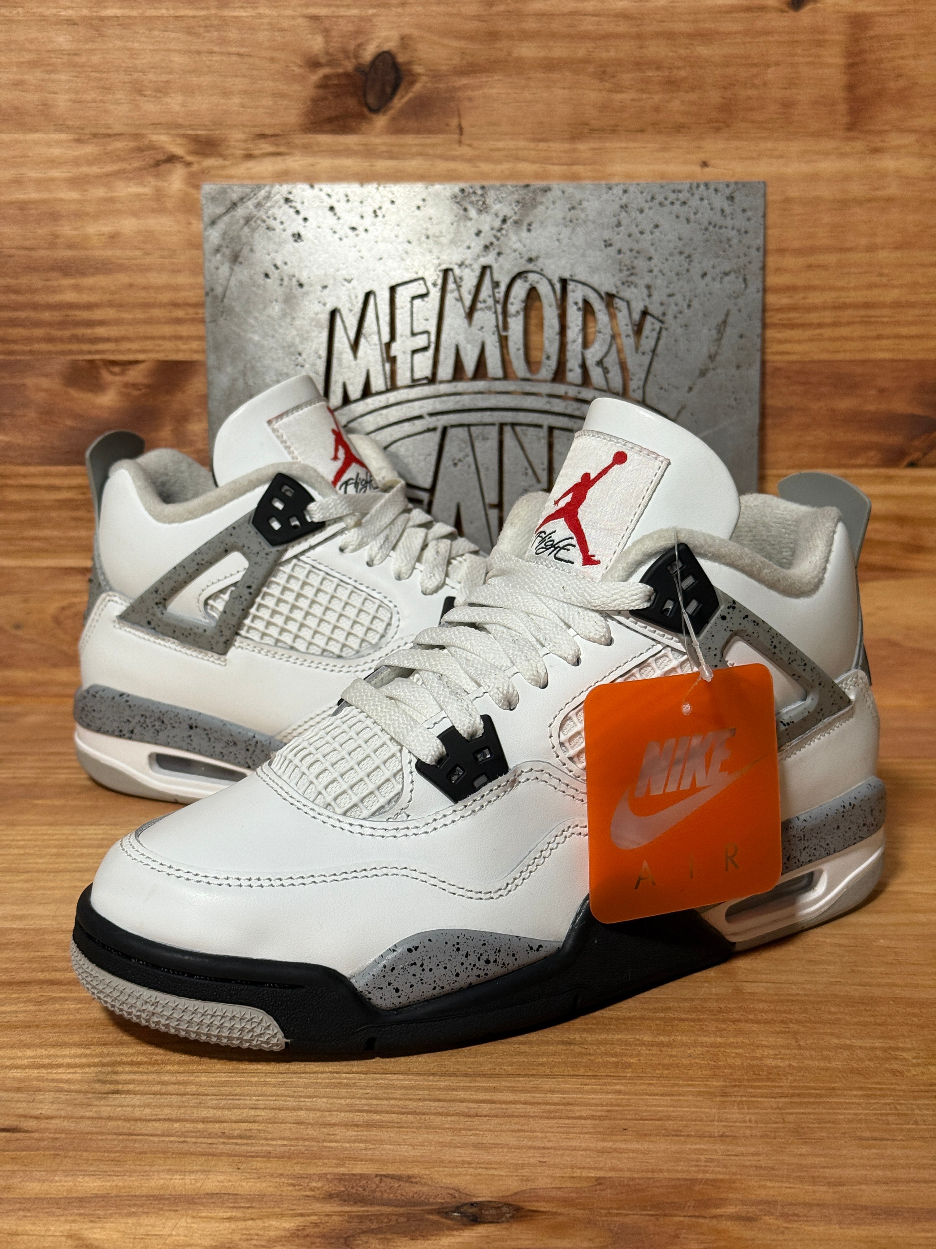 Jordan 4 Retro White Cement (2025) (GS)