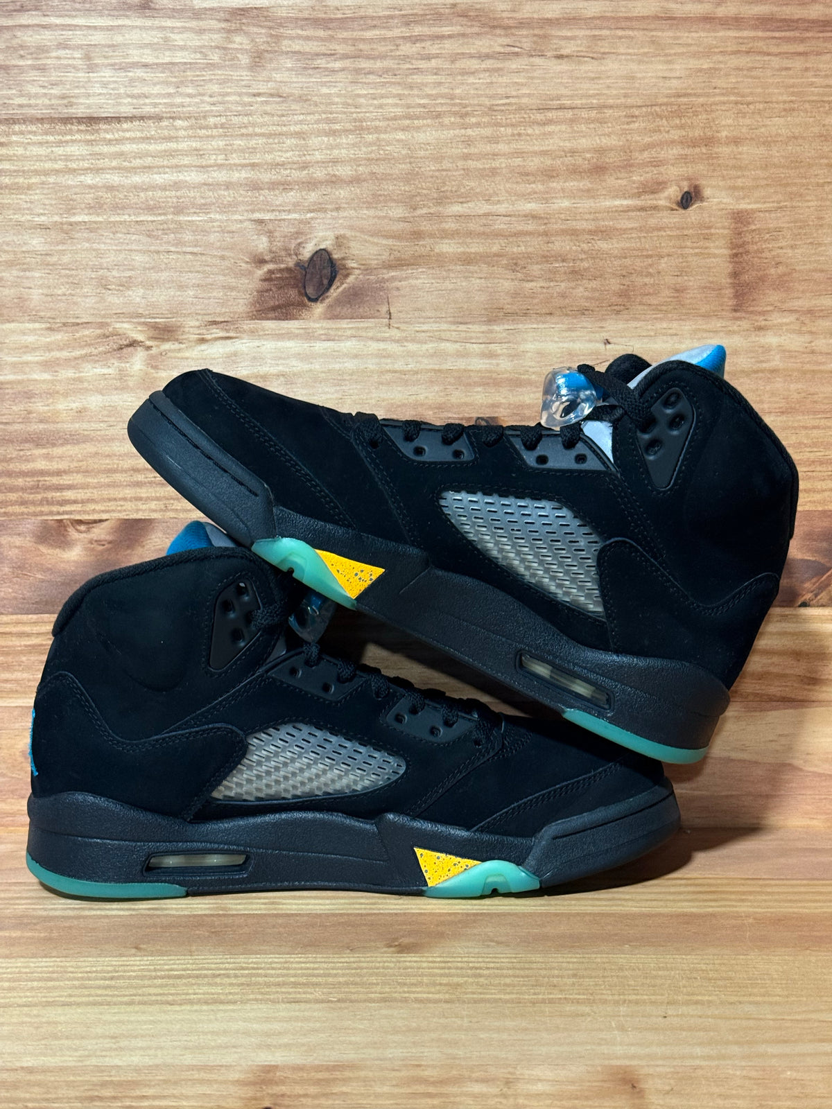 Jordan 5 Retro Aqua
