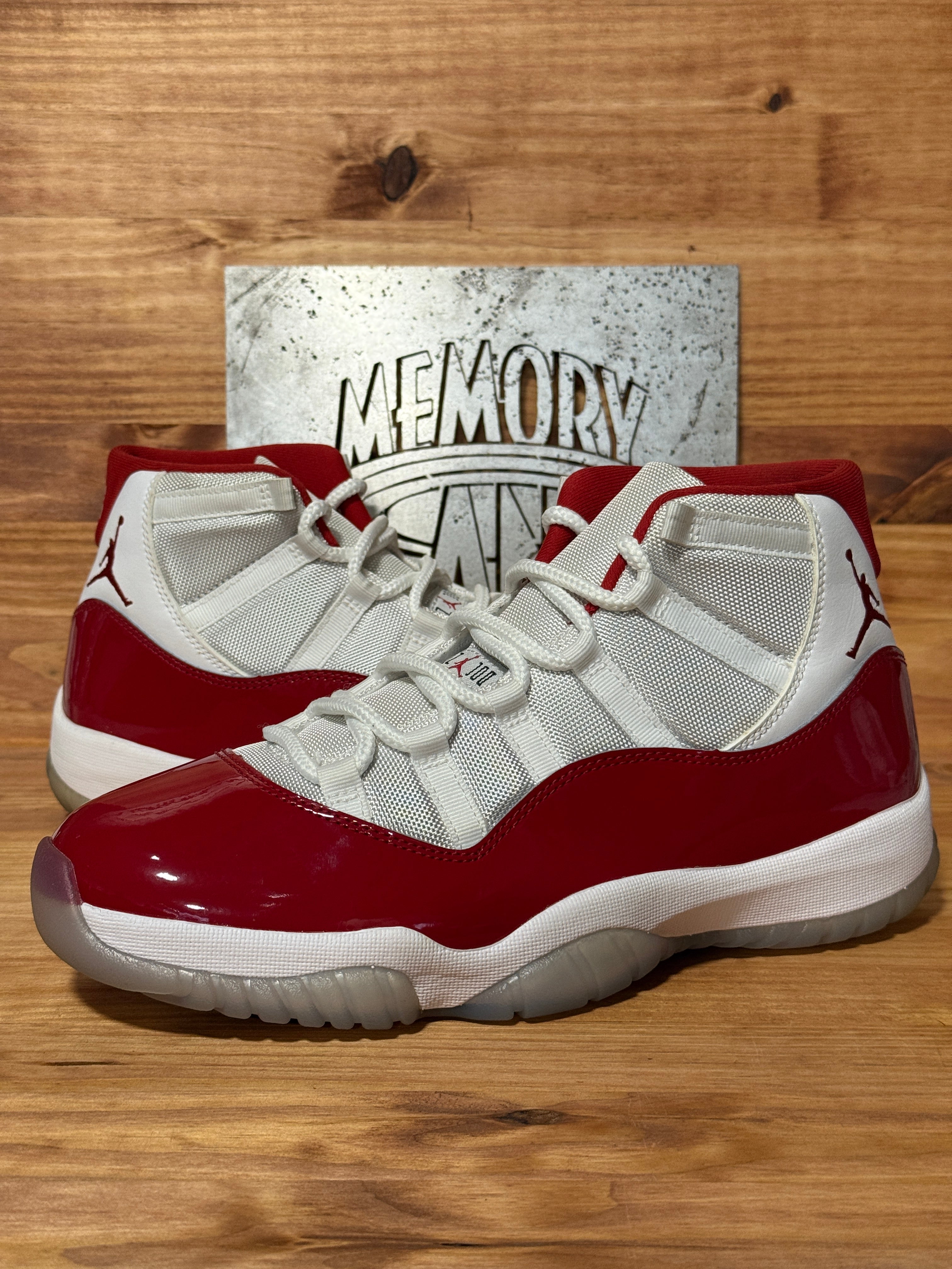 Jordan 11 Retro Cherry (2022)