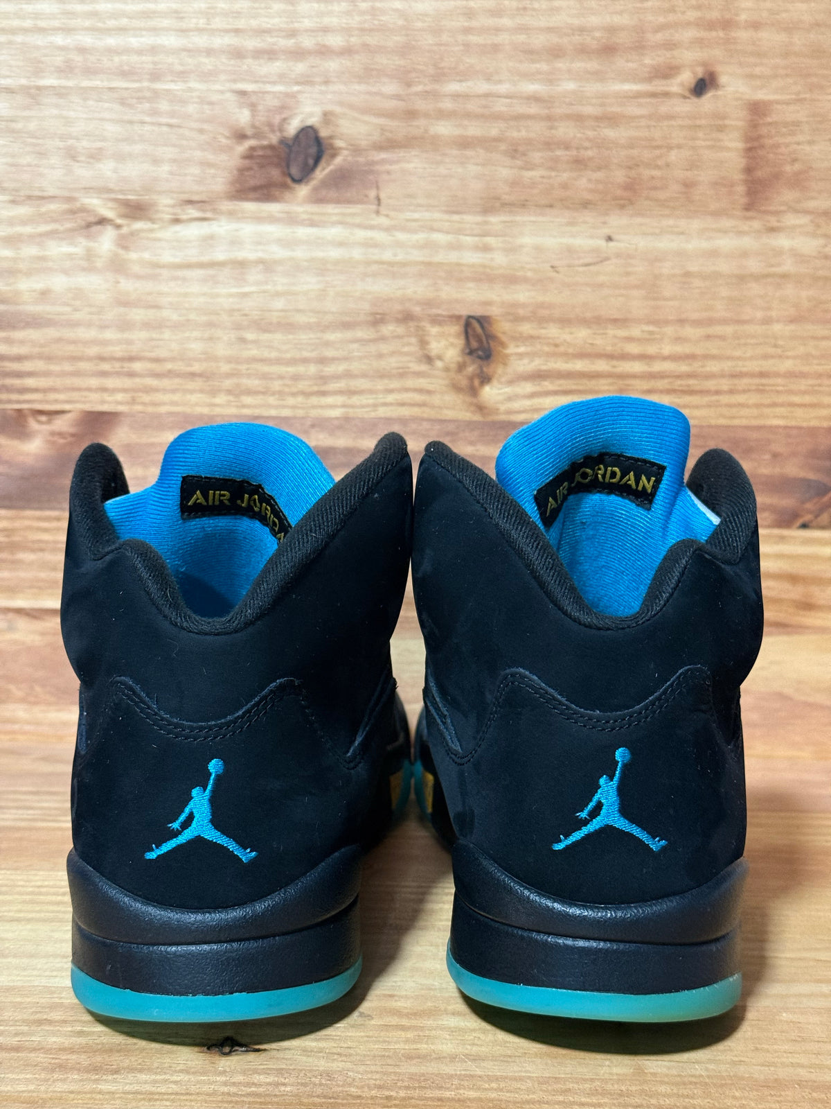 Jordan 5 Retro Aqua