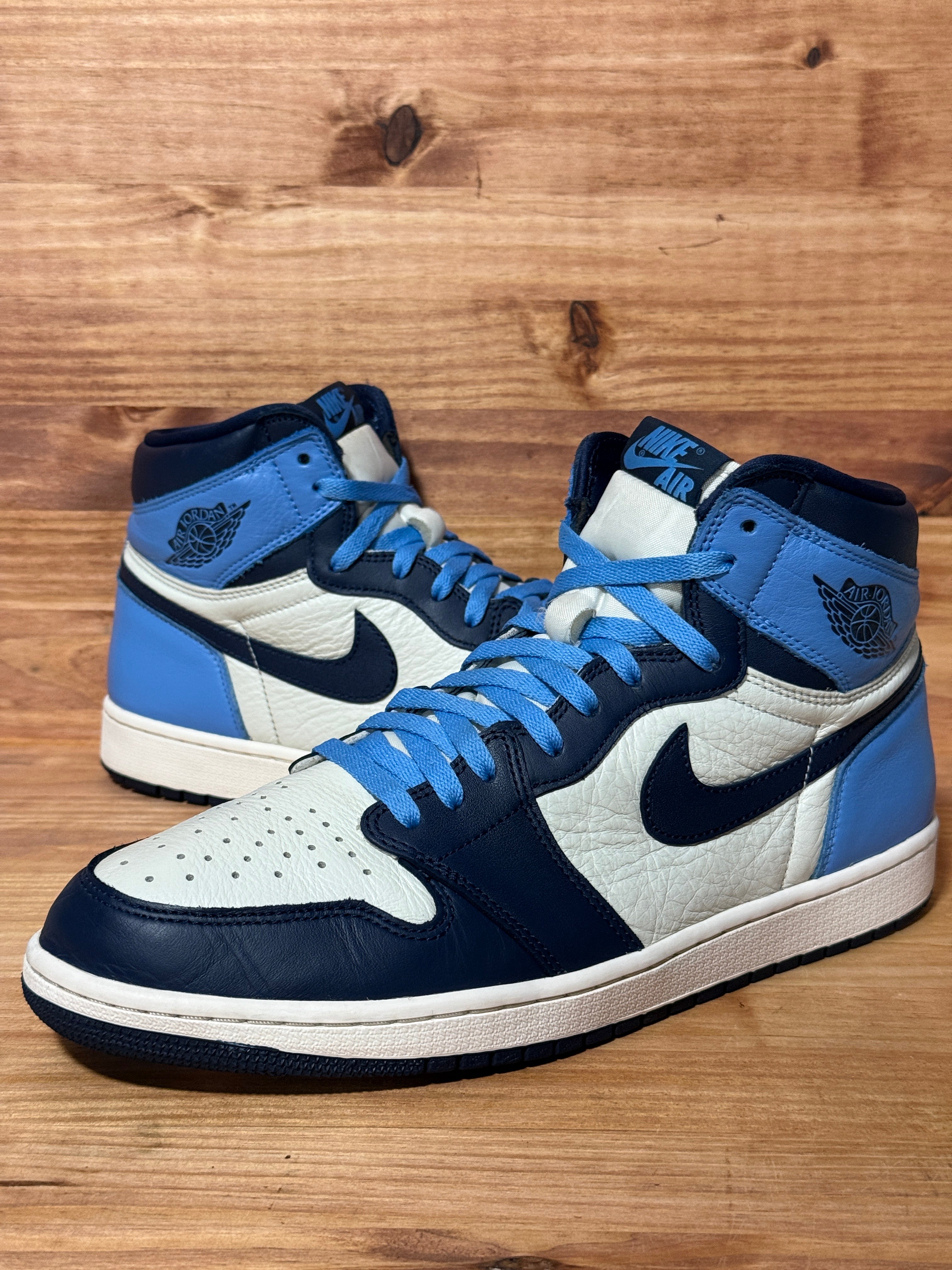 Jordan 1 Retro High Obsidian