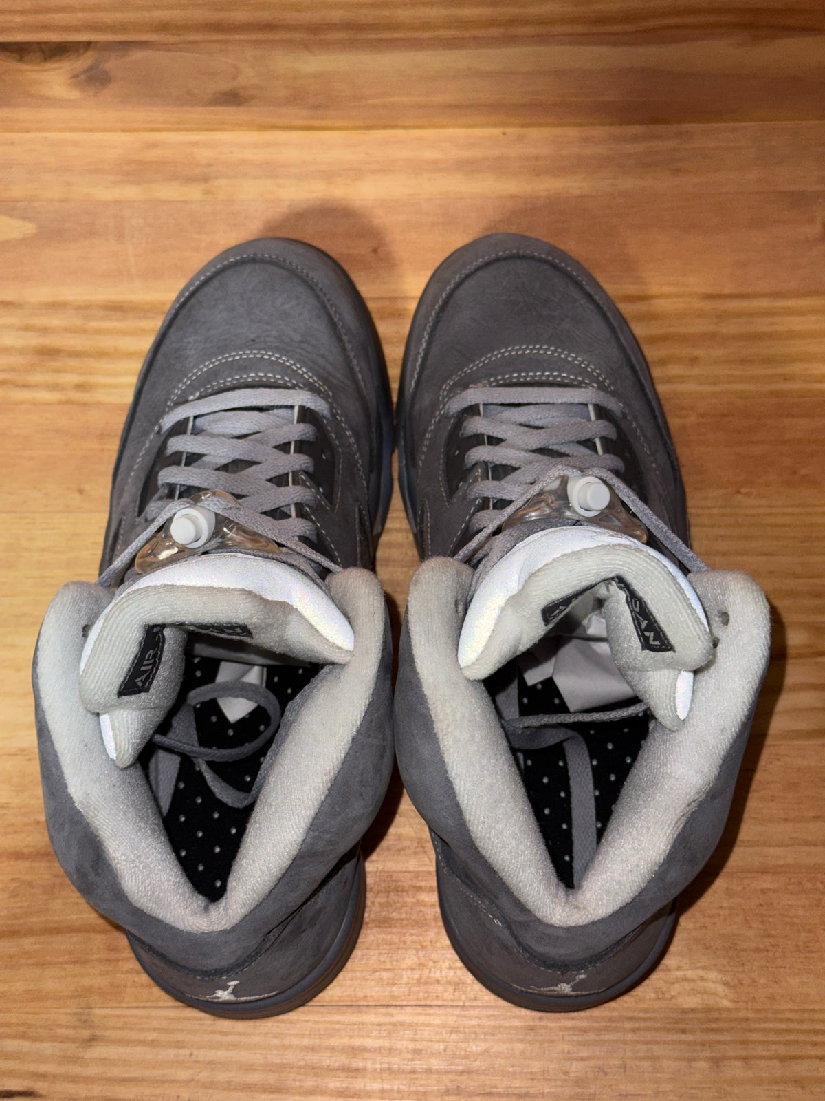 Jordan 5 Retro Wolf Grey (2026)