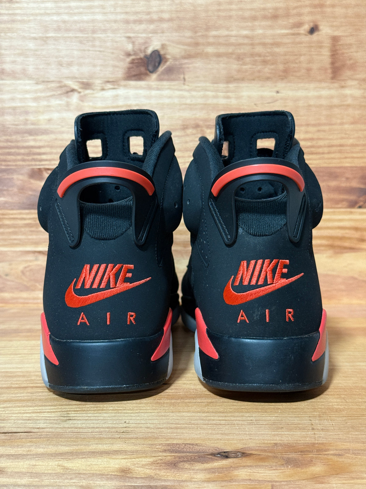 Jordan 6 Retro Infrared Salesman