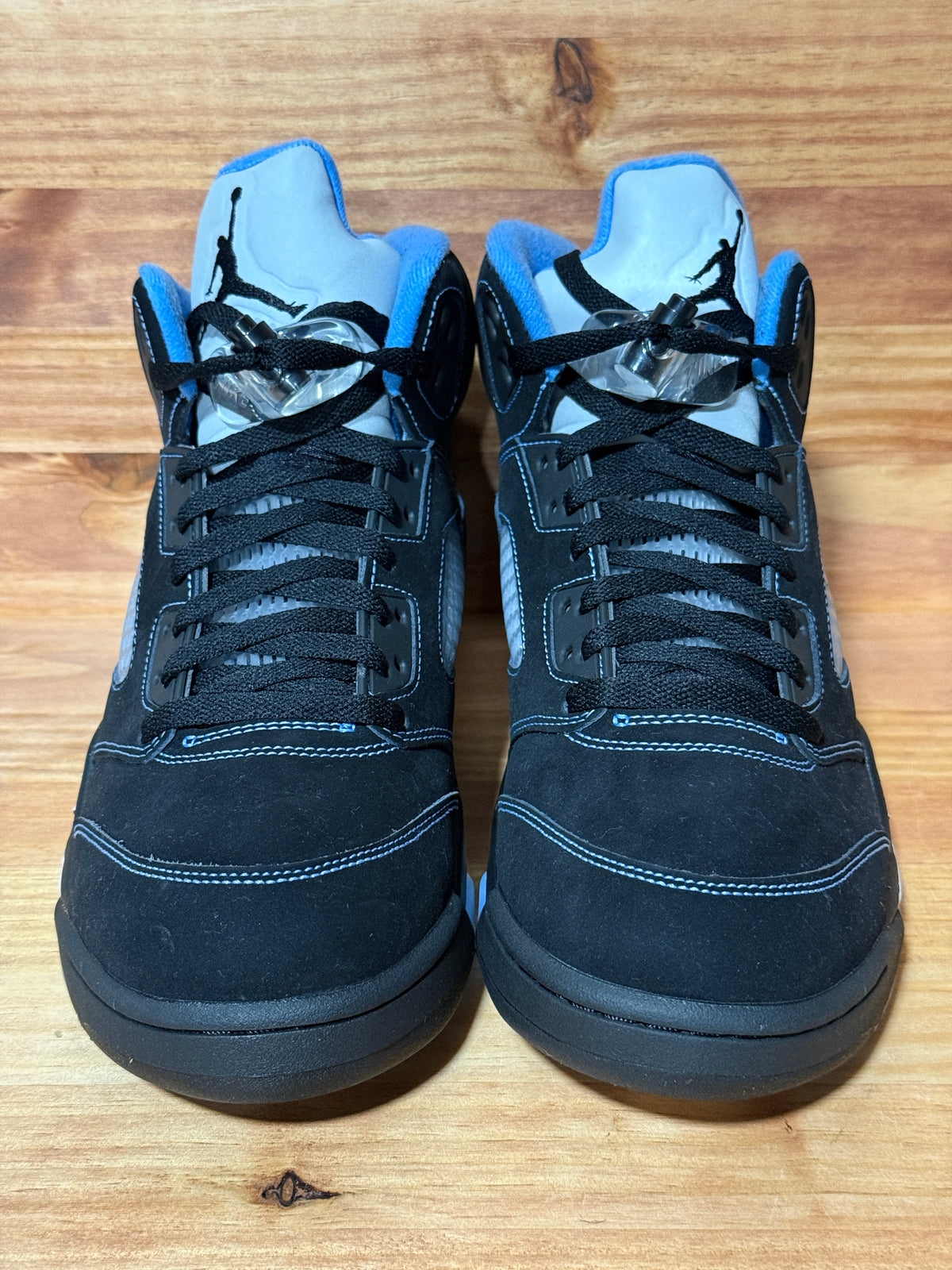 Jordan 5 Retro Black University Blue (2026)