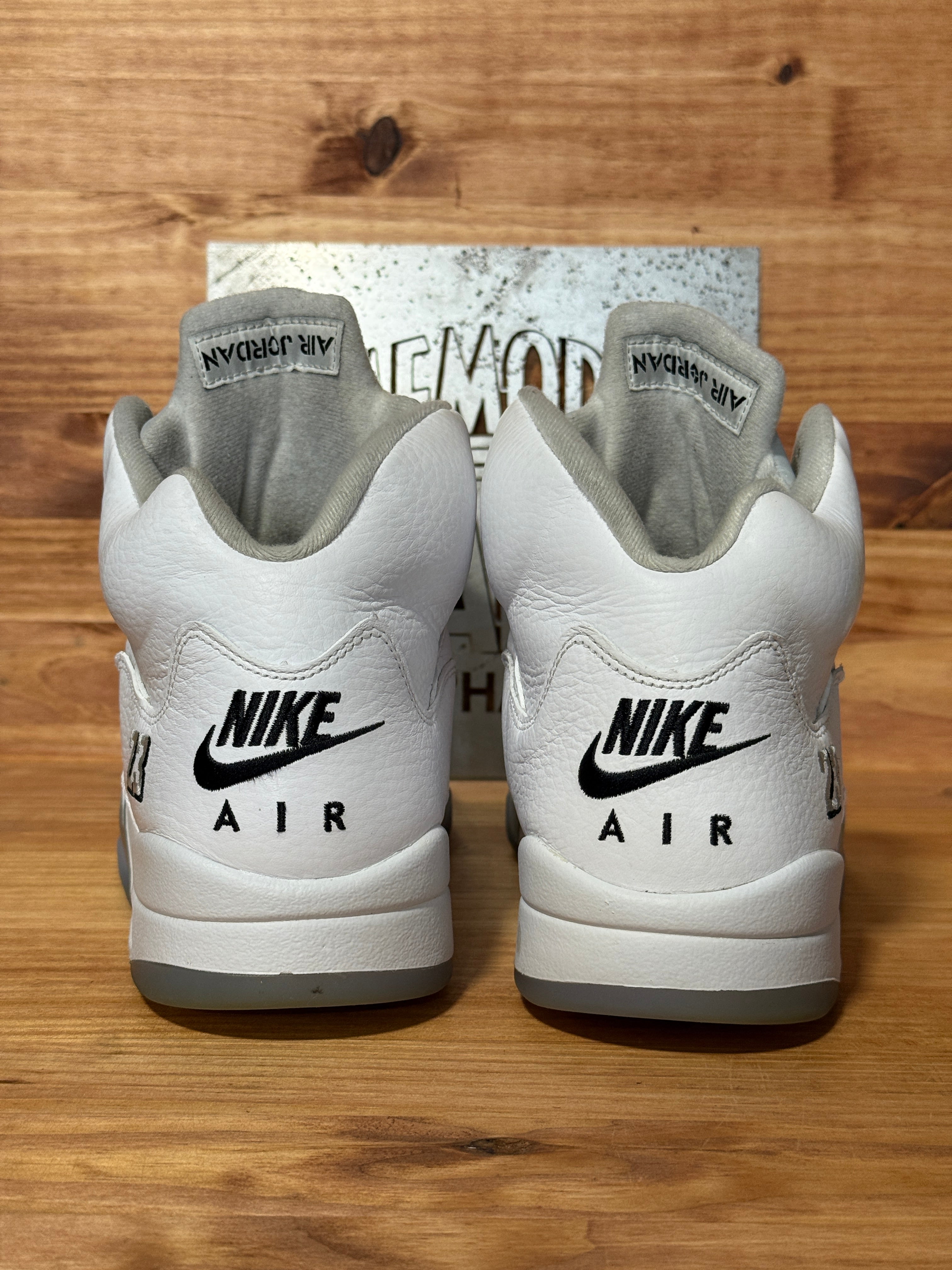Jordan 5 Retro White Metallic (2026)