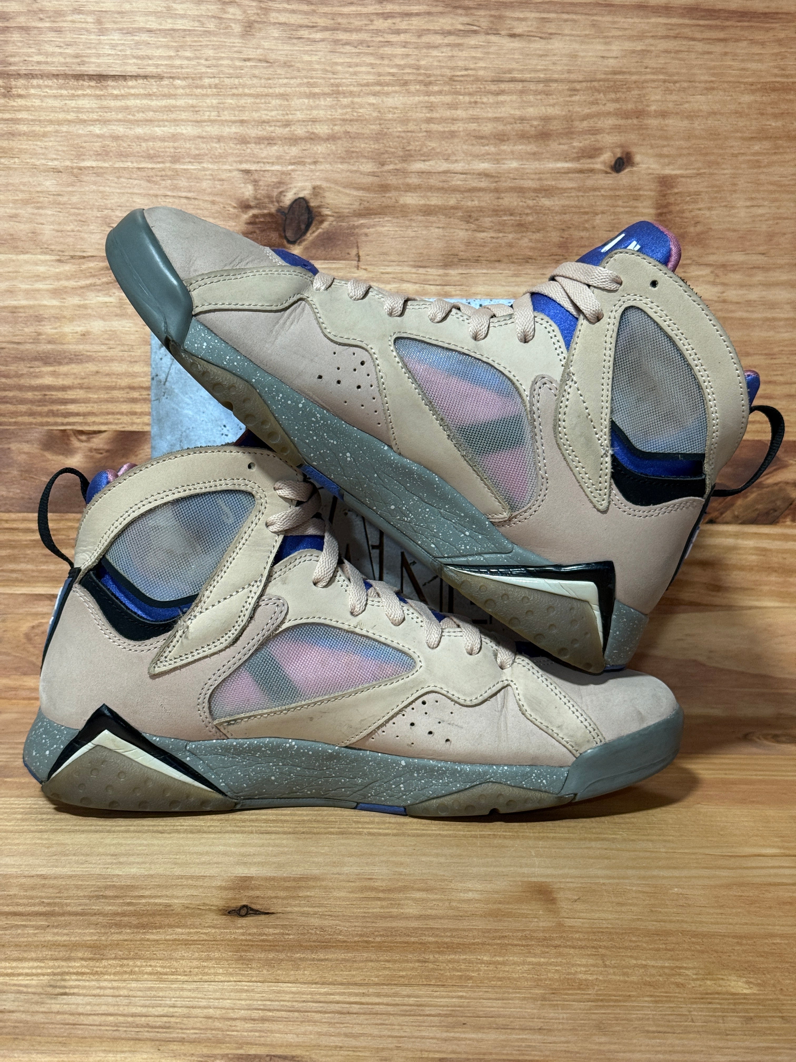 Jordan 7 Retro SE Sapphire