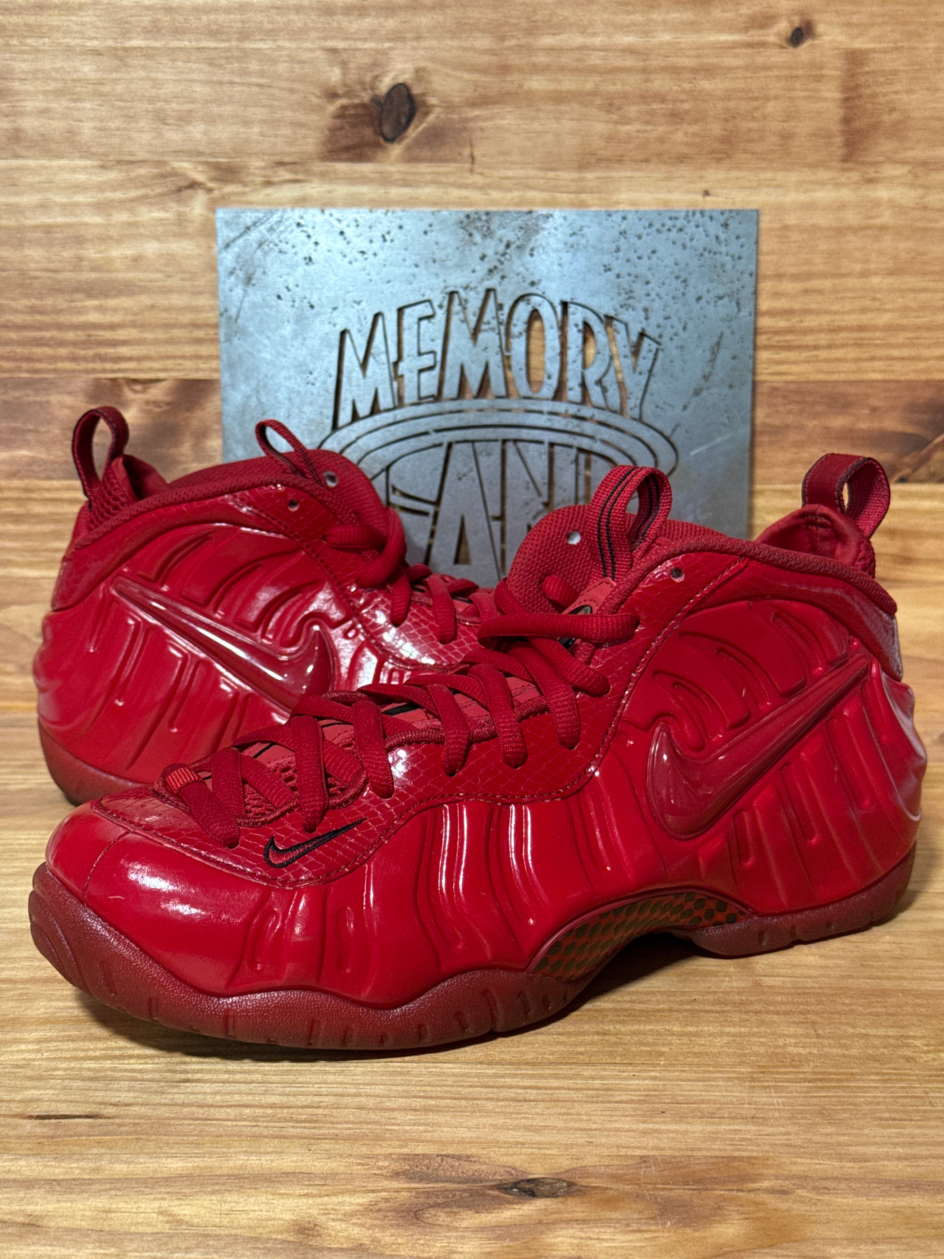 Nike Air Foamposite Pro Red October (2026)