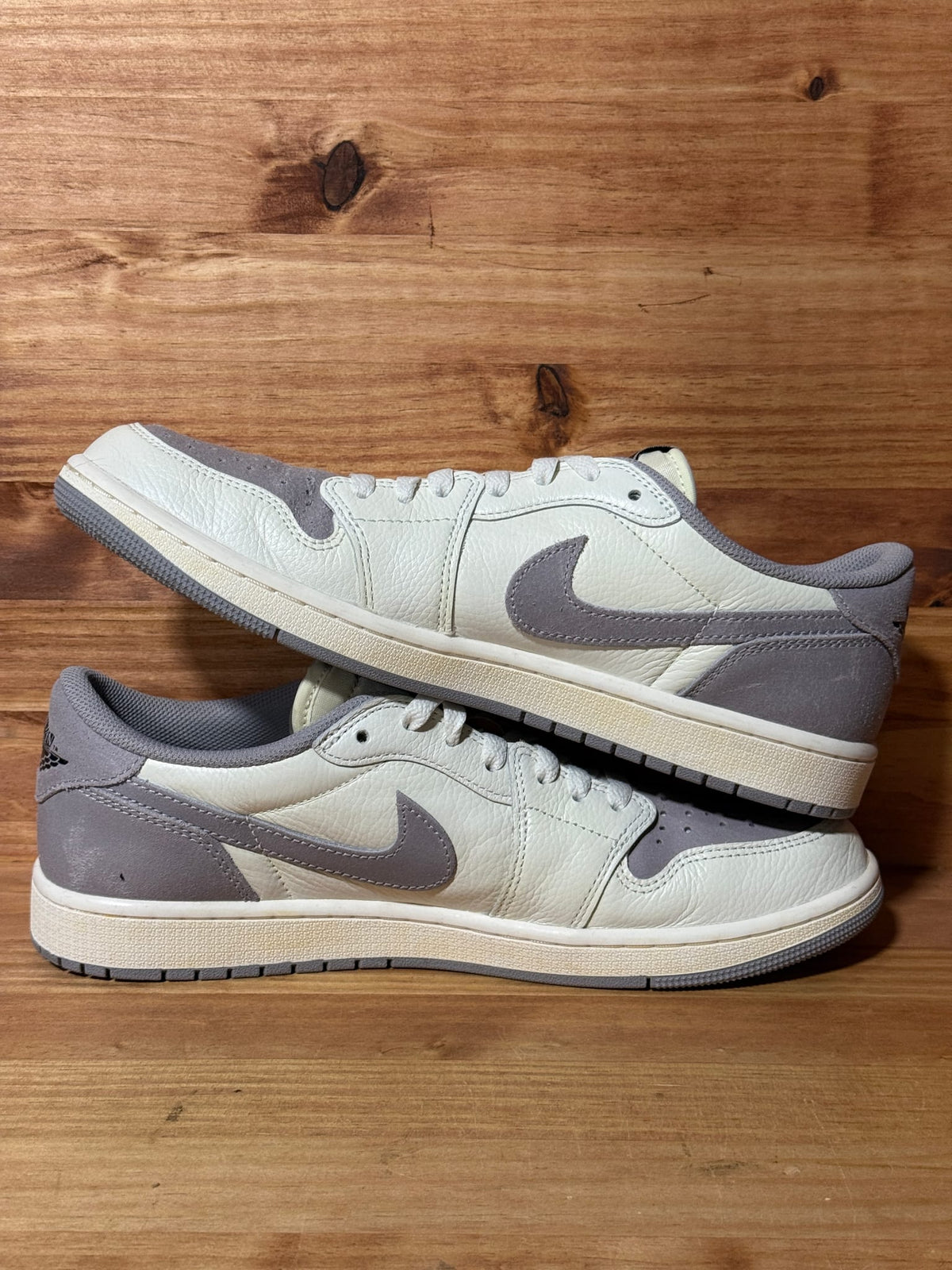 Jordan 1 Retro Low OG Atmosphere Grey - Size 11