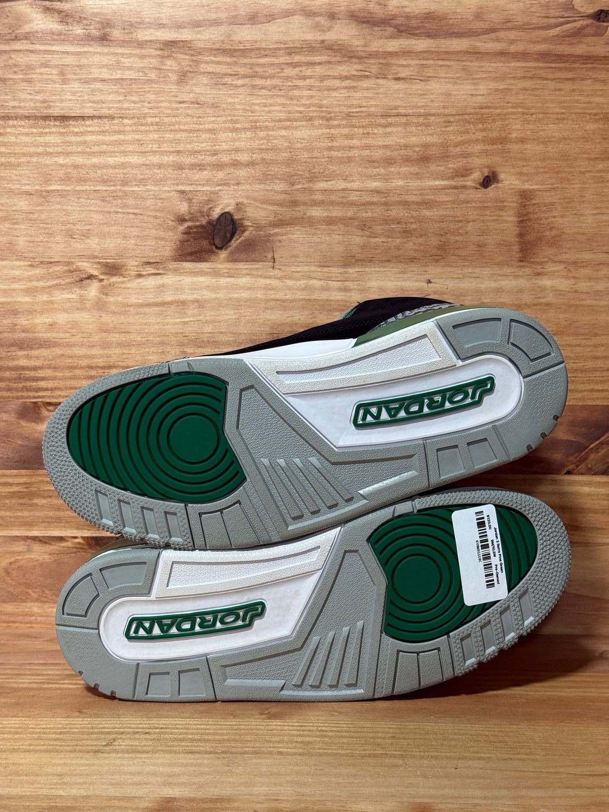 Jordan 3 Retro Pine Green