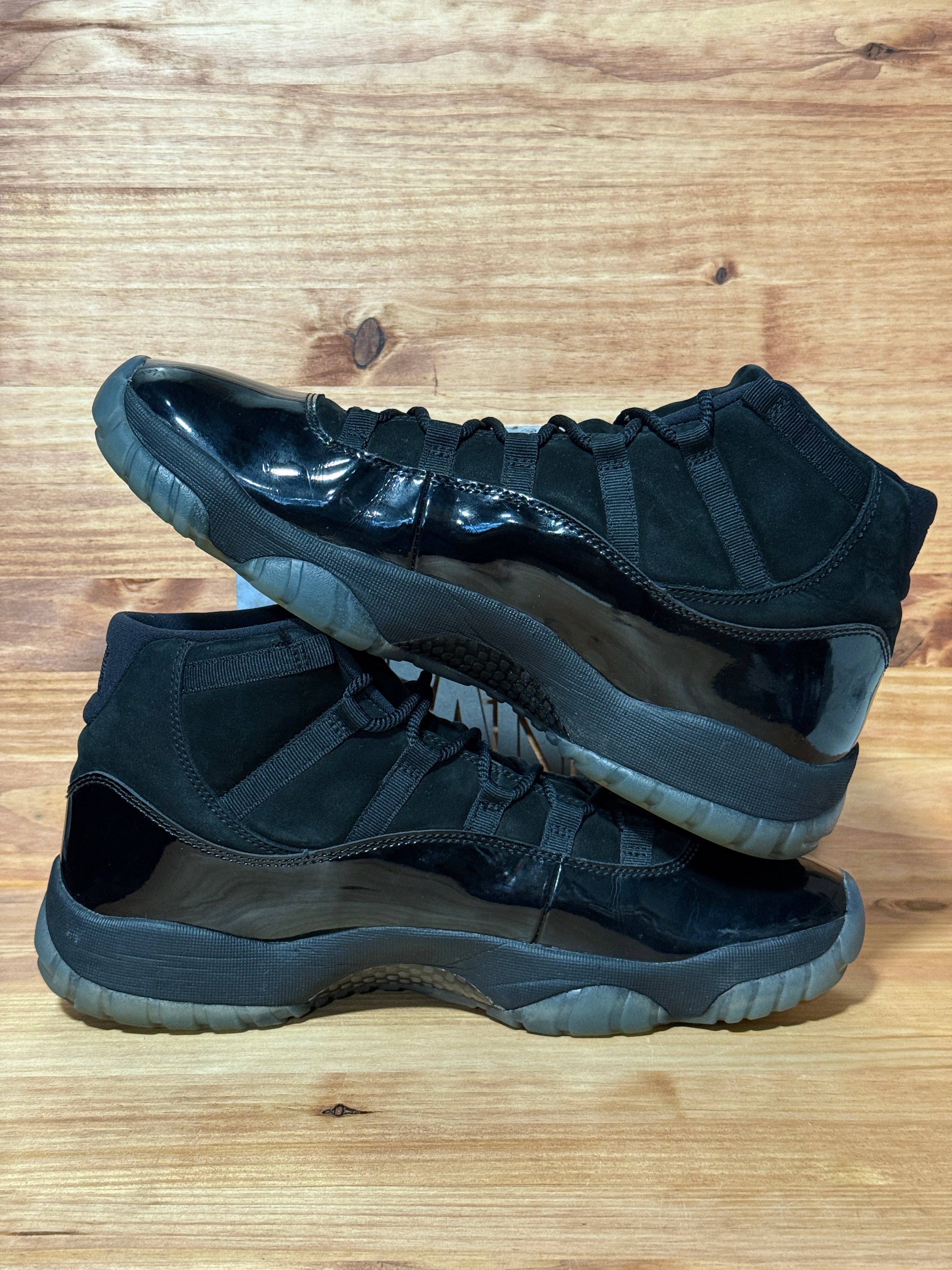 Jordan 11 Retro Cap and Gown