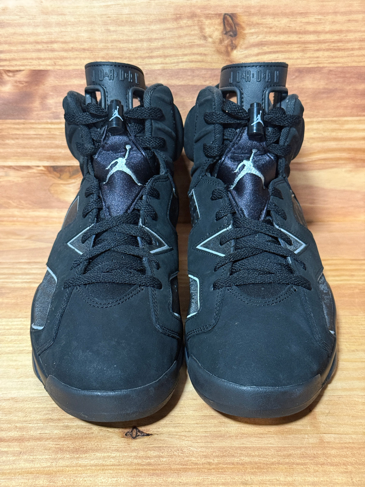 Jordan 6 Retro Cap and Gown