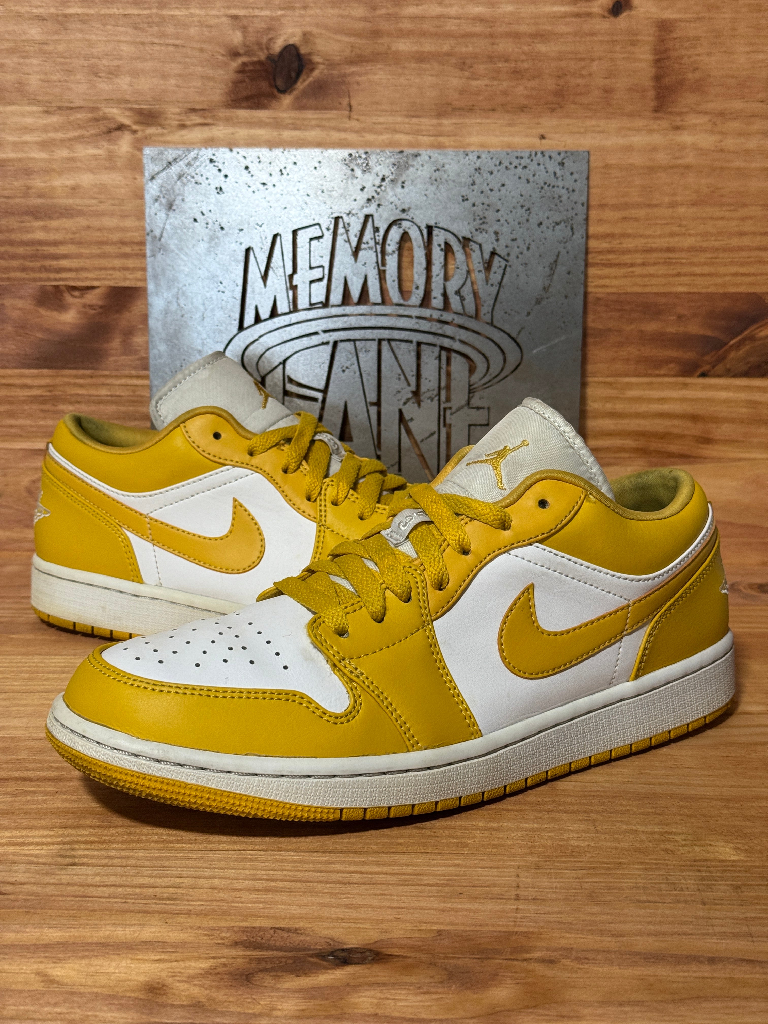 Jordan 1 Low Pollen
