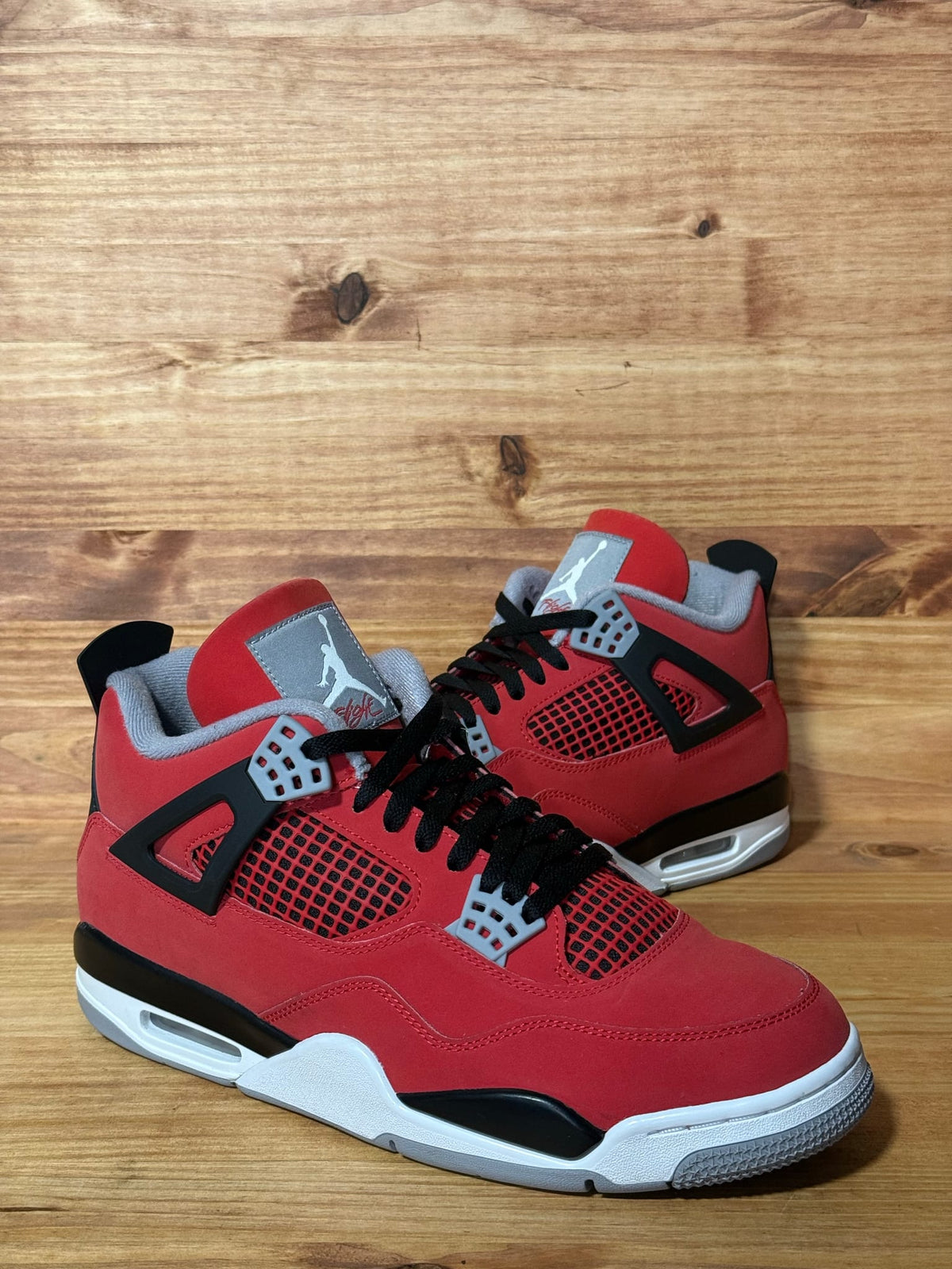 Jordan 4 Retro Toro Bravo (2026) - Size 11.5