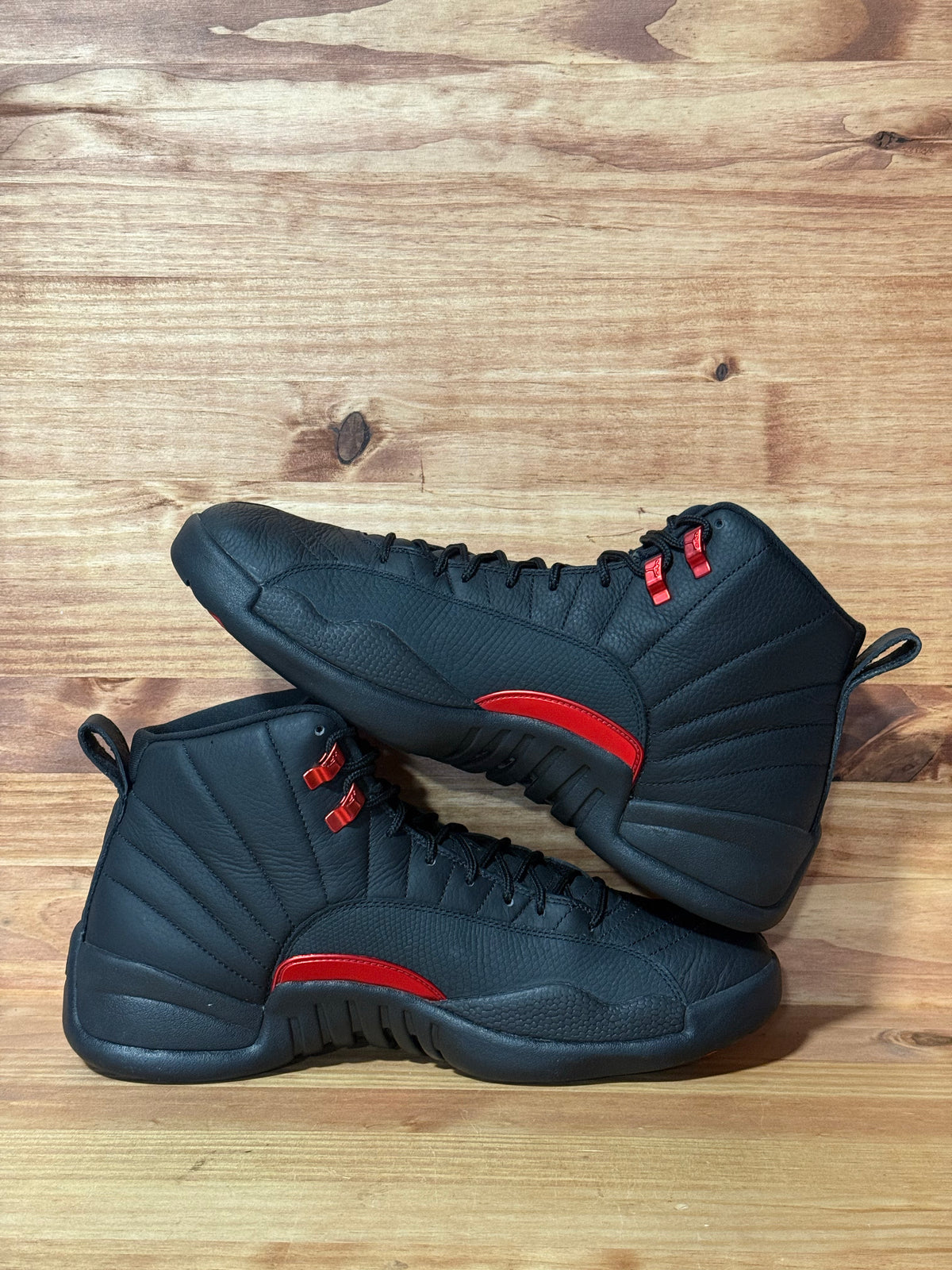 Jordan 12 Retro Bloodline - Size 11