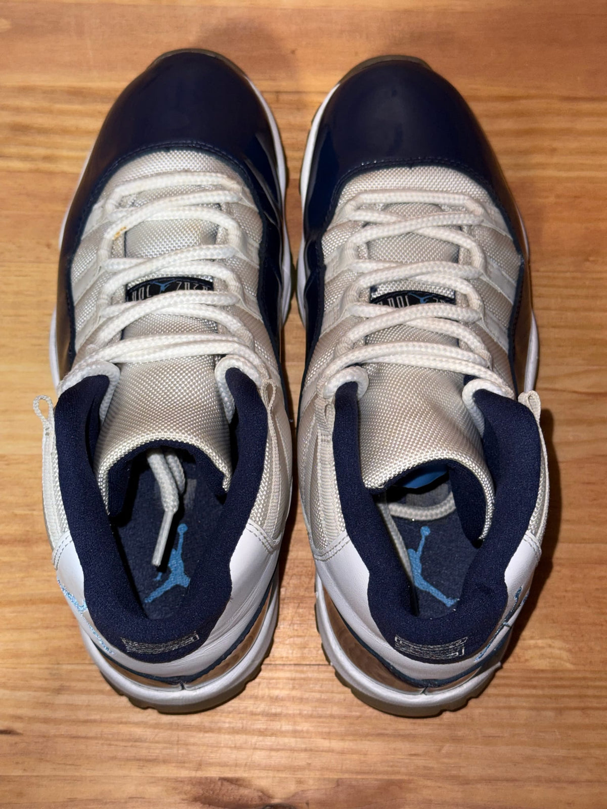 Jordan 11 Retro UNC Win Like 82 - Size 9