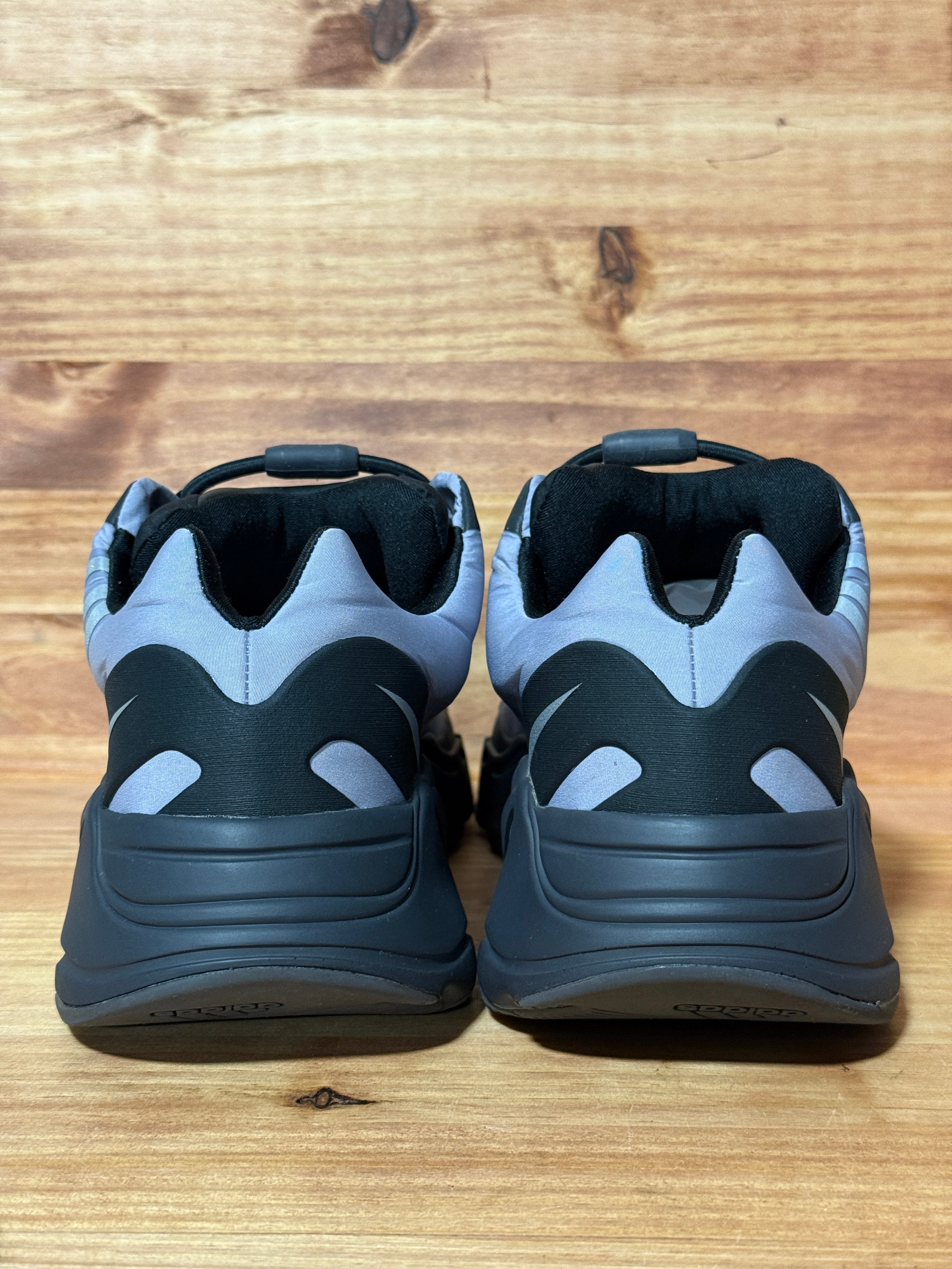 adidas Yeezy Boost 700 MNVN Geode