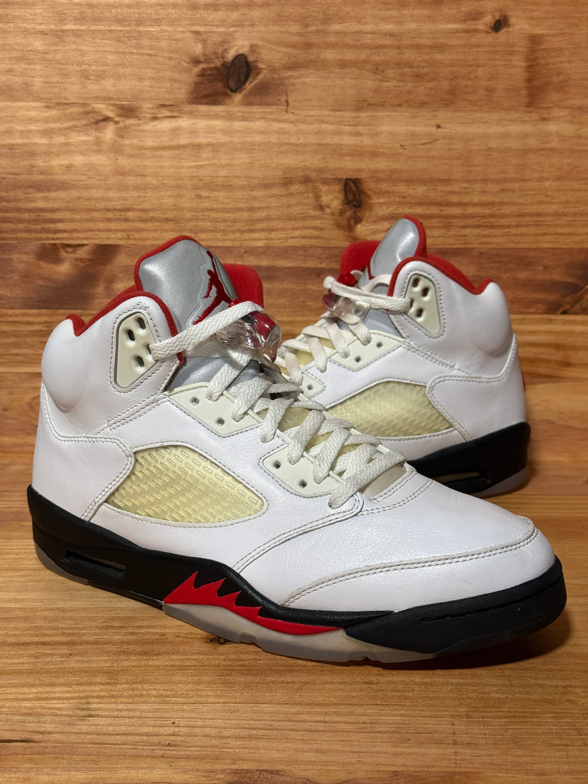 Jordan 5 Retro Fire Red Silver Tongue (2020)