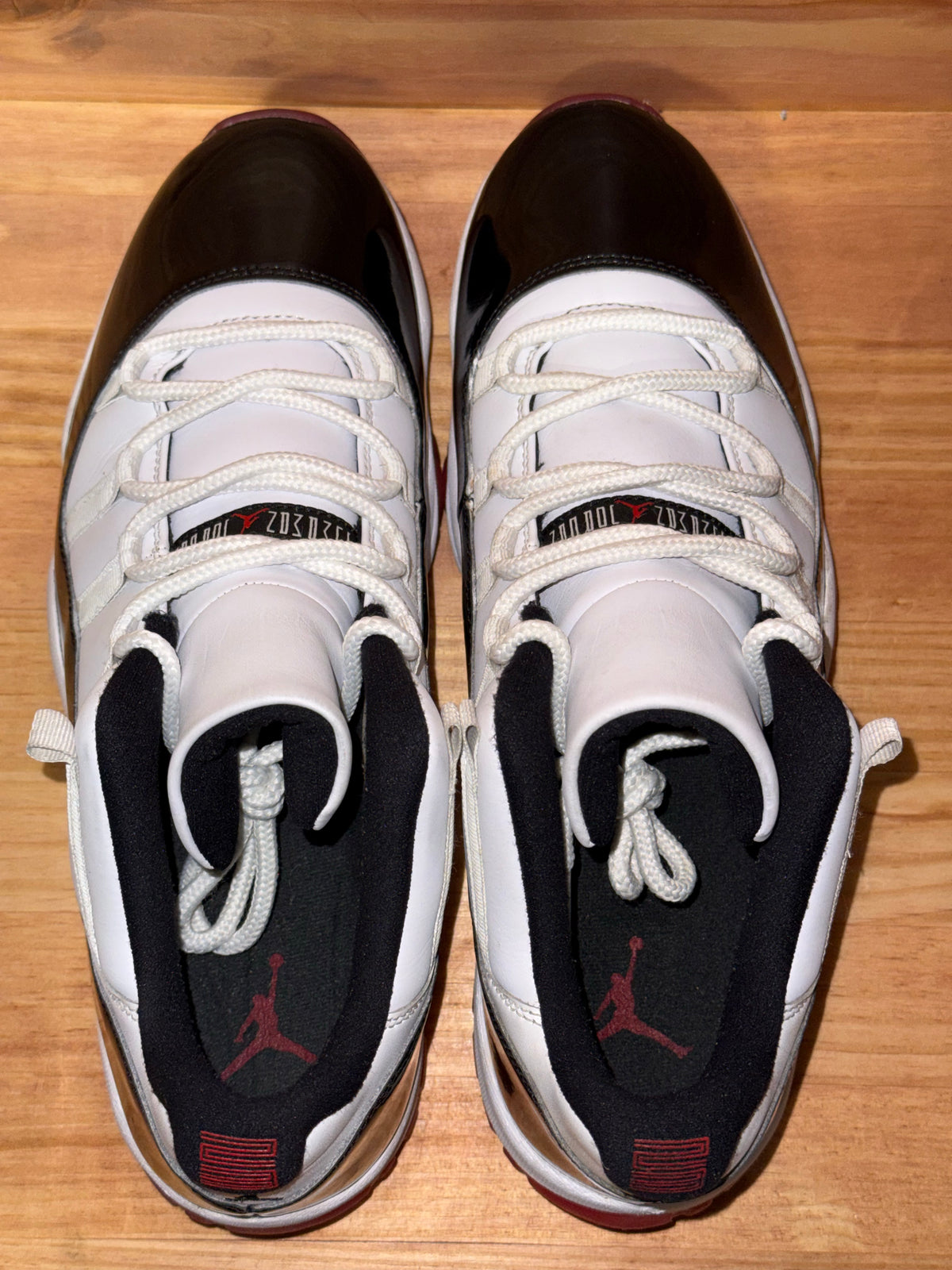 Jordan 11 Retro Low Concord Bred