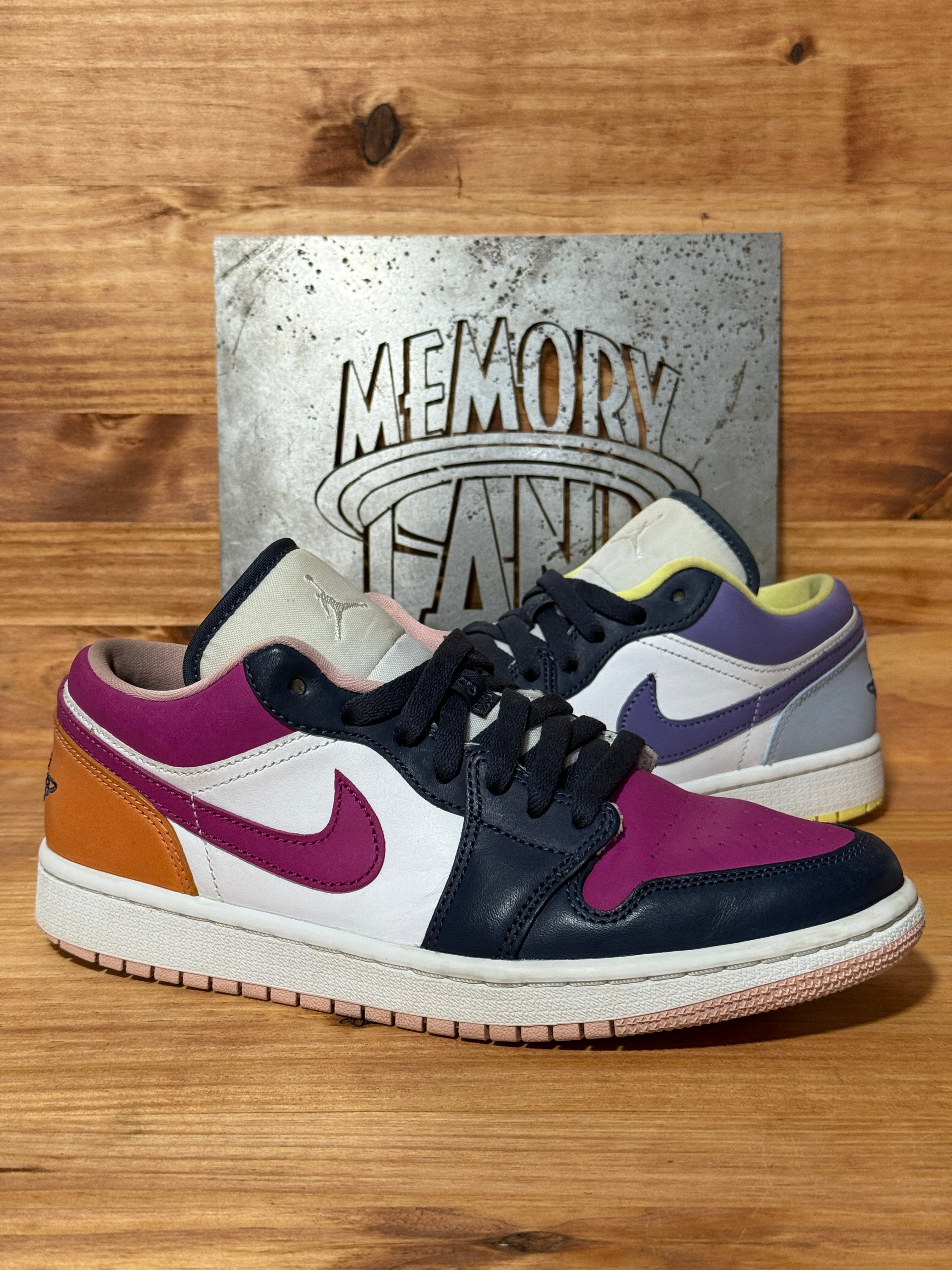 Jordan 1 Low Purple Magenta (Women's)