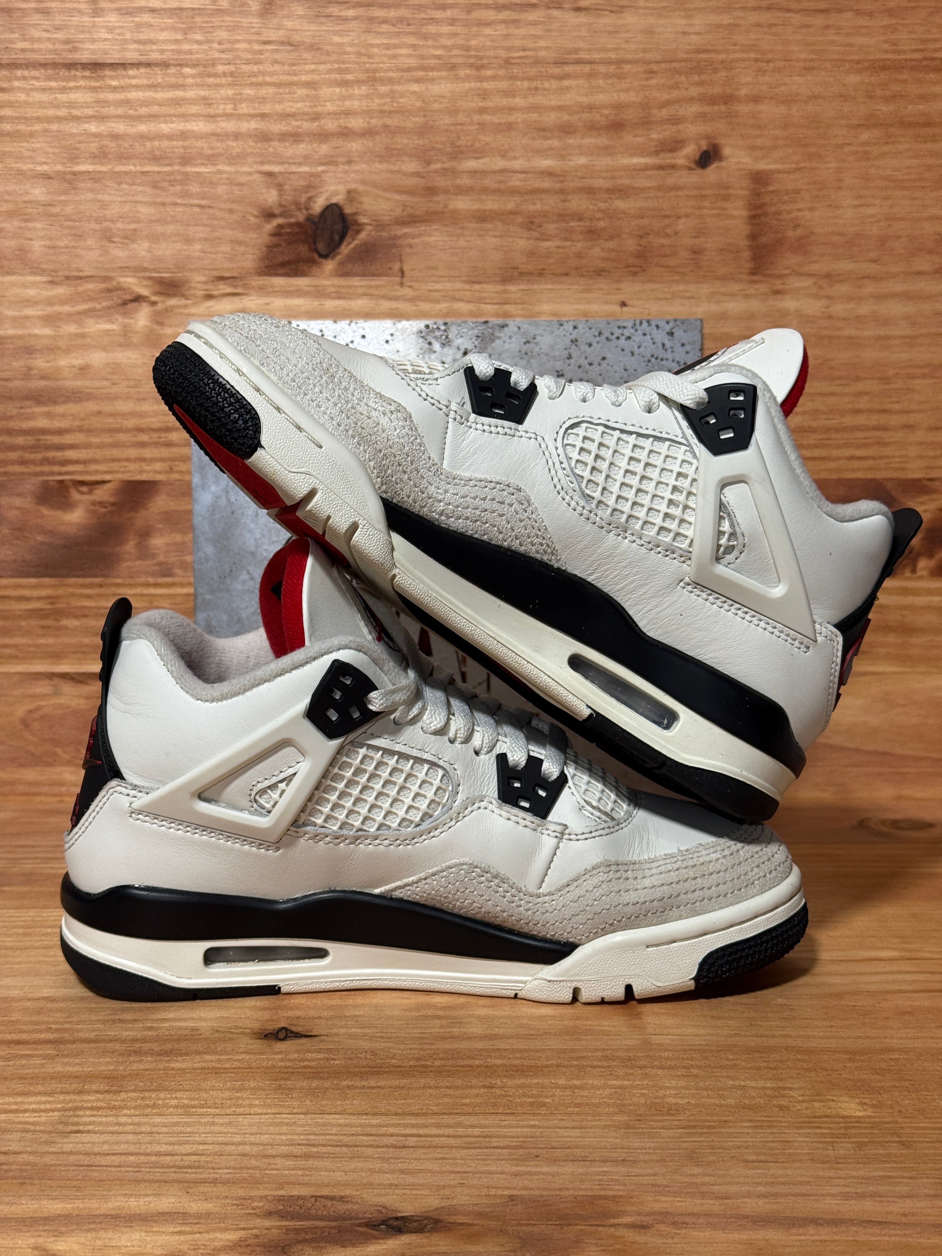 Jordan 4 Retro Flight Club (GS)