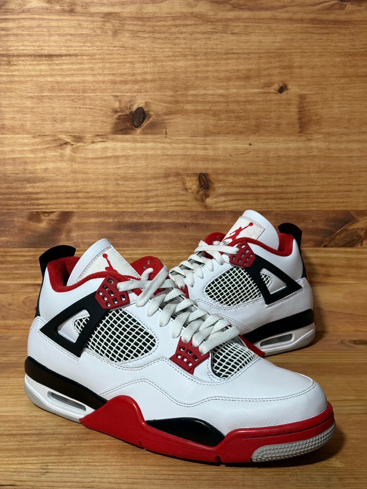 Jordan 4 Retro Fire Red (2020) Fire Red (2020) - Size 10.5