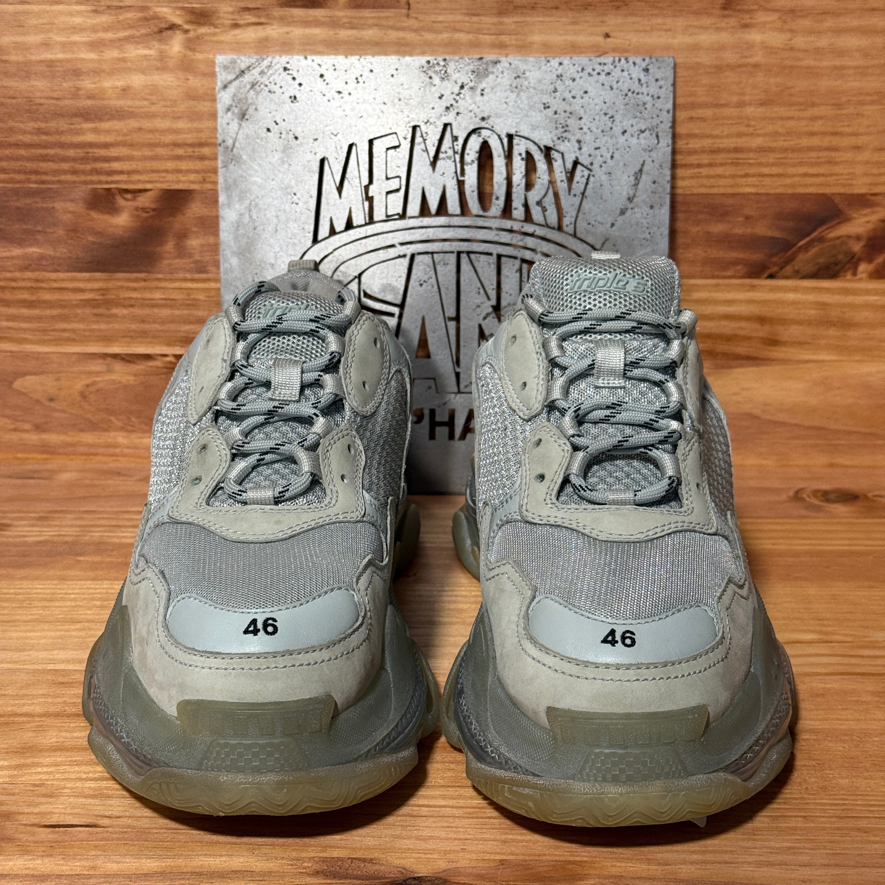 Balenciaga Triple S Clear Sole Gray