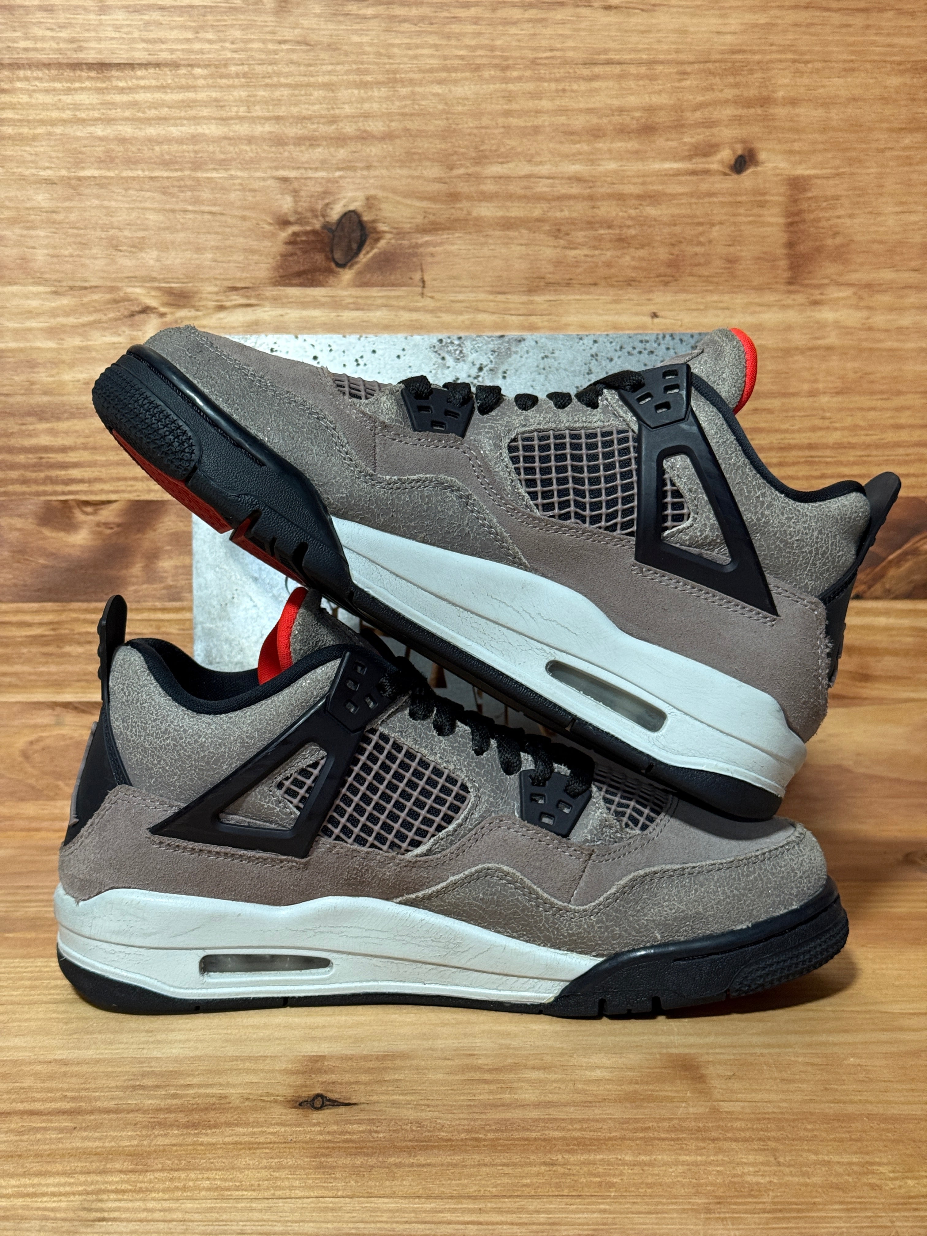 Jordan 4 Retro Taupe Haze (GS)