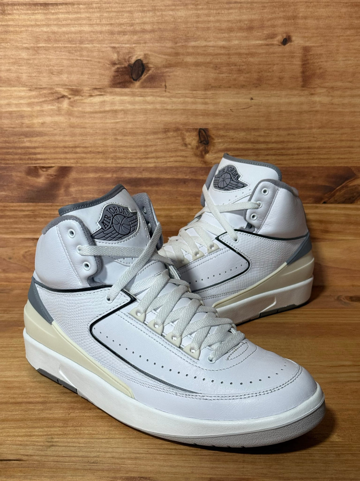 Jordan 2 Retro Cement Grey - Size 10