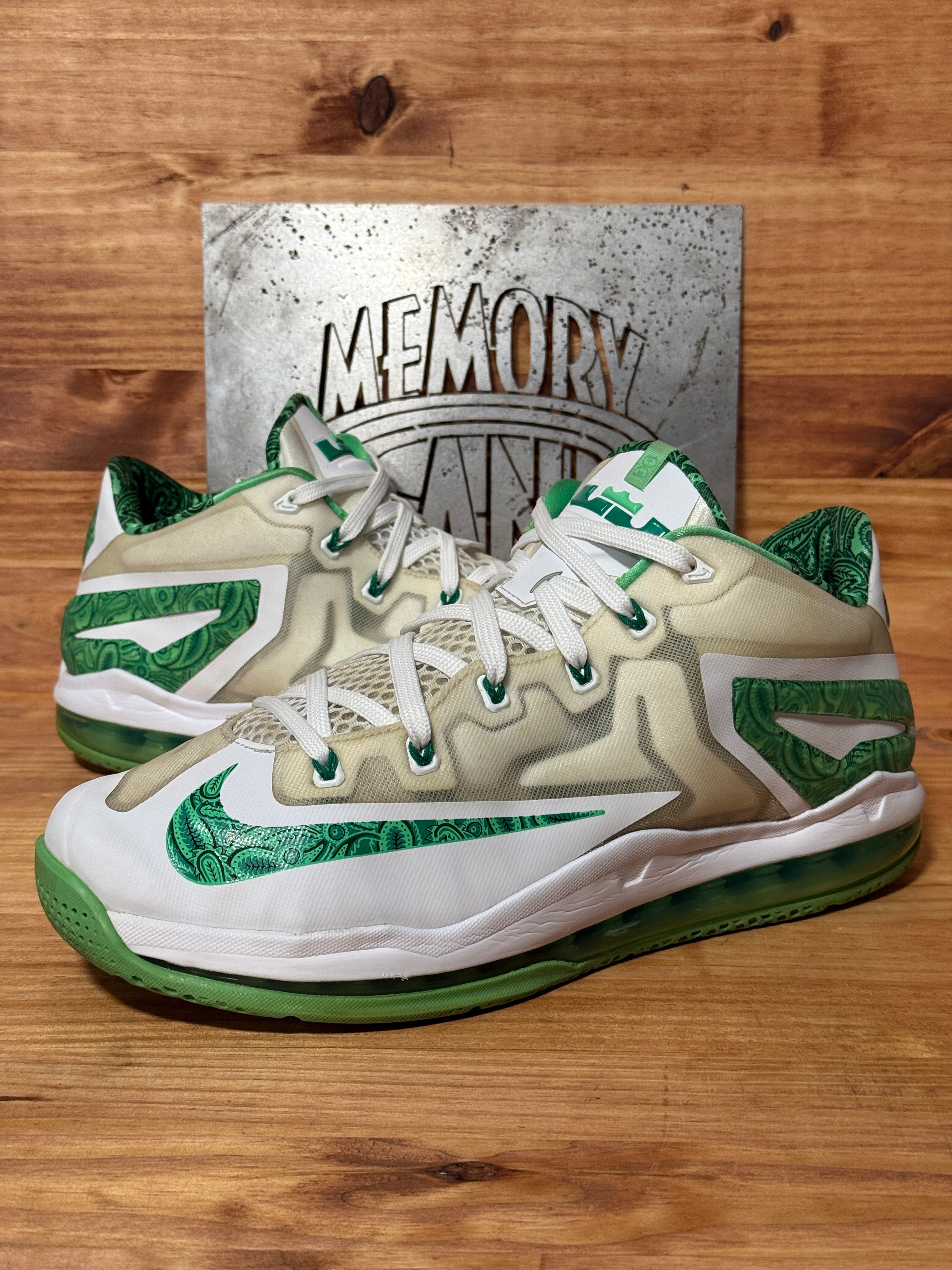 Nike LeBron 11 Low Easter