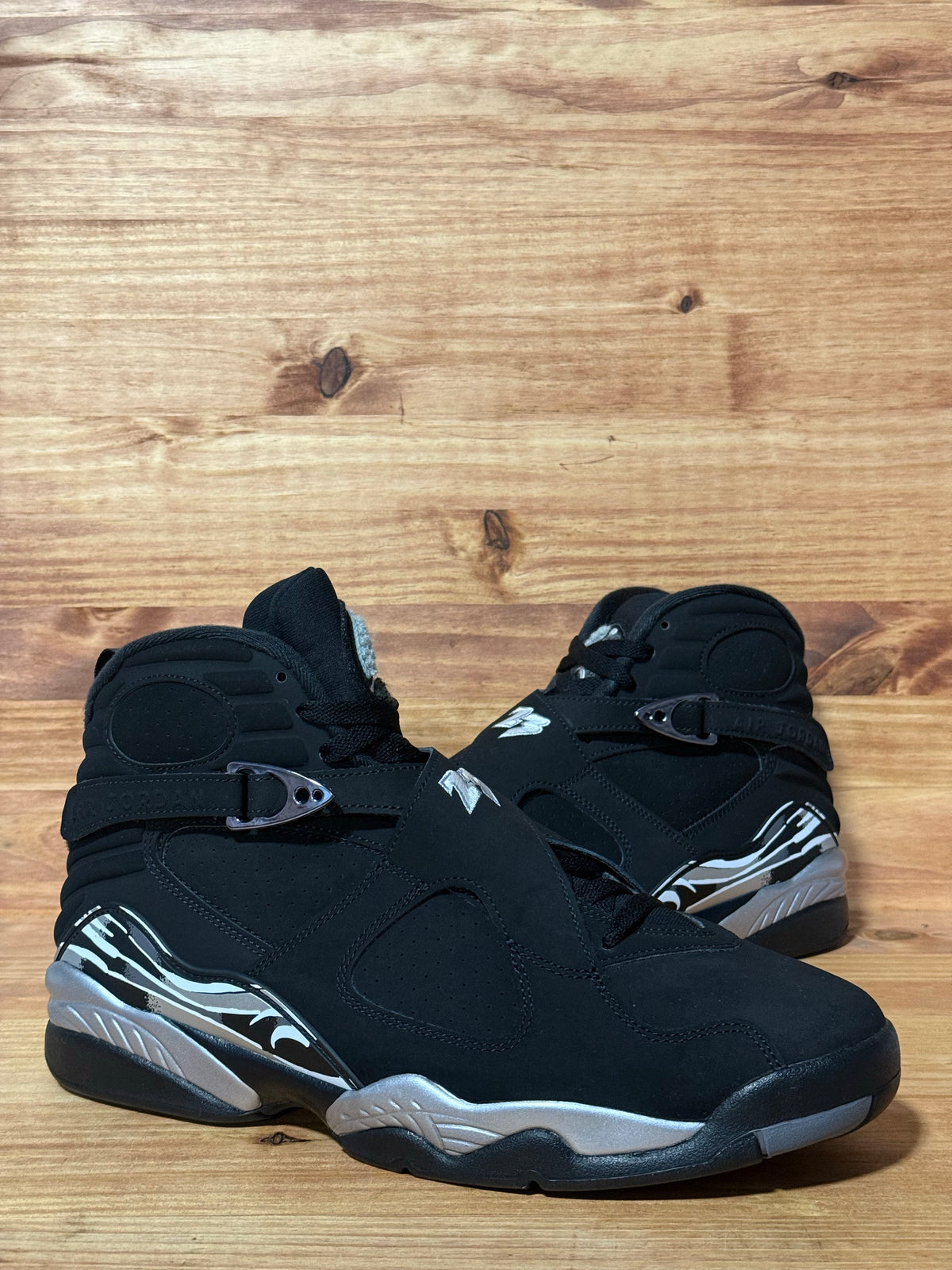 Jordan 8 Retro Chrome (2026)