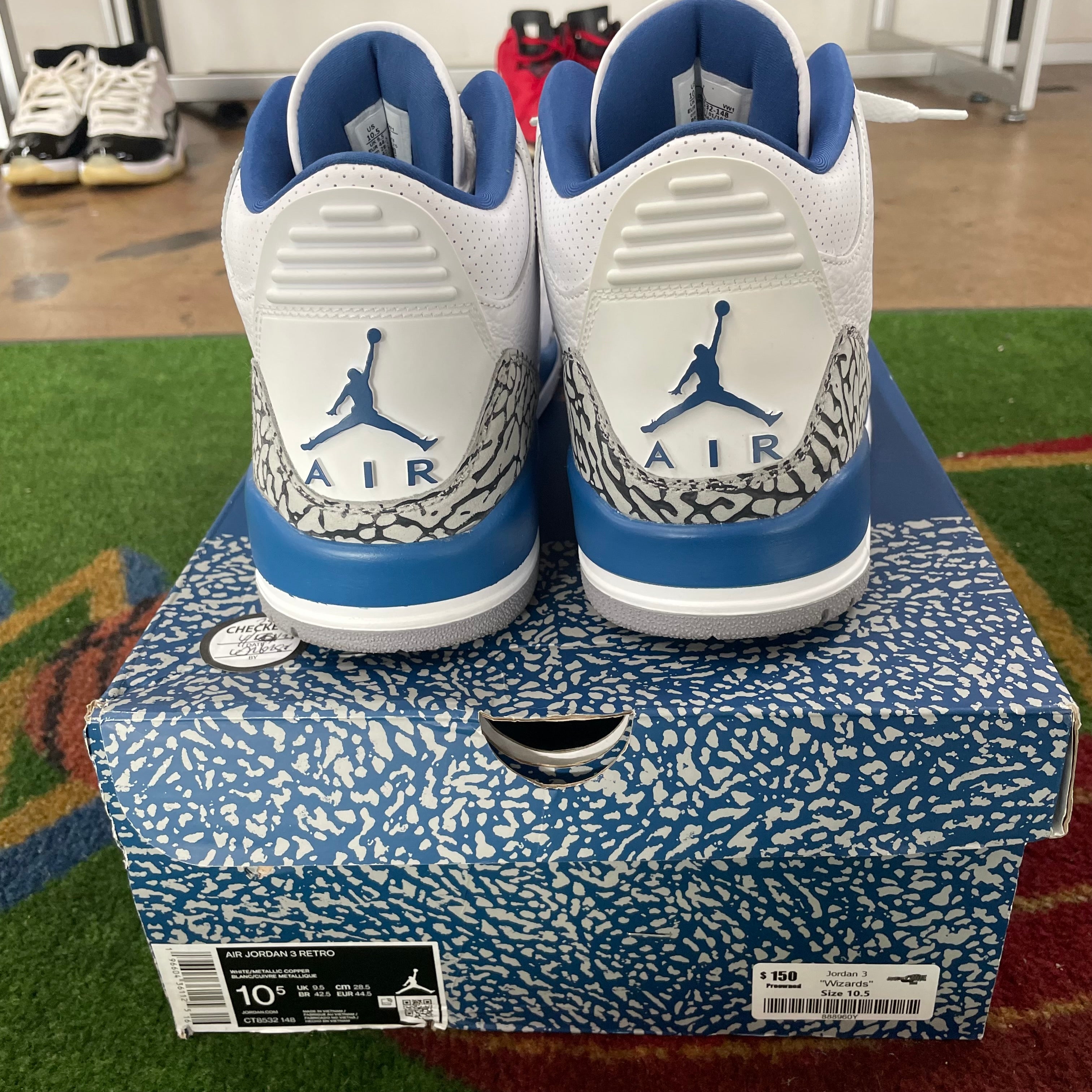 Jordan 3 “Wizards” Size 10.5