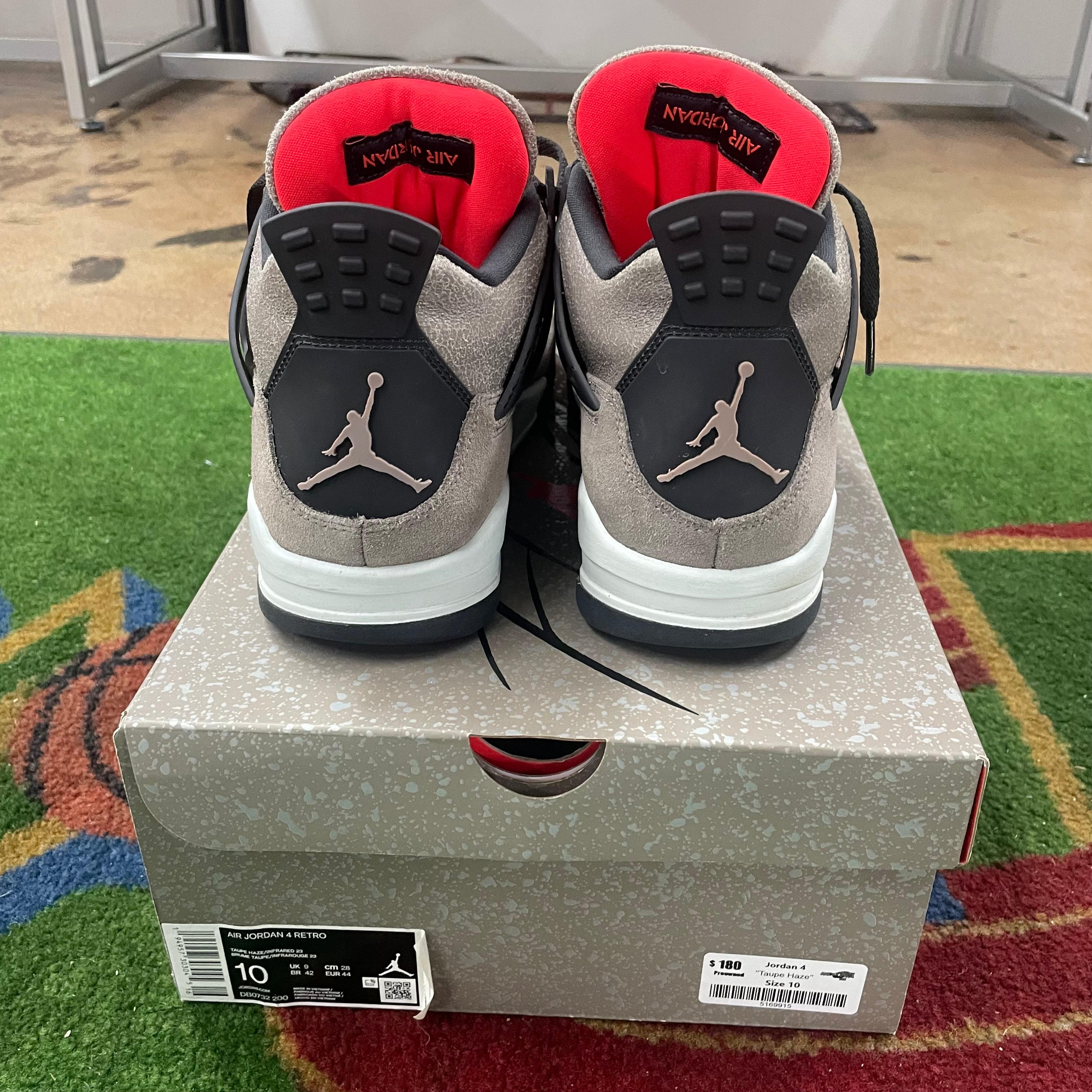 Jordan 4 “Taupe Haze” Size 10